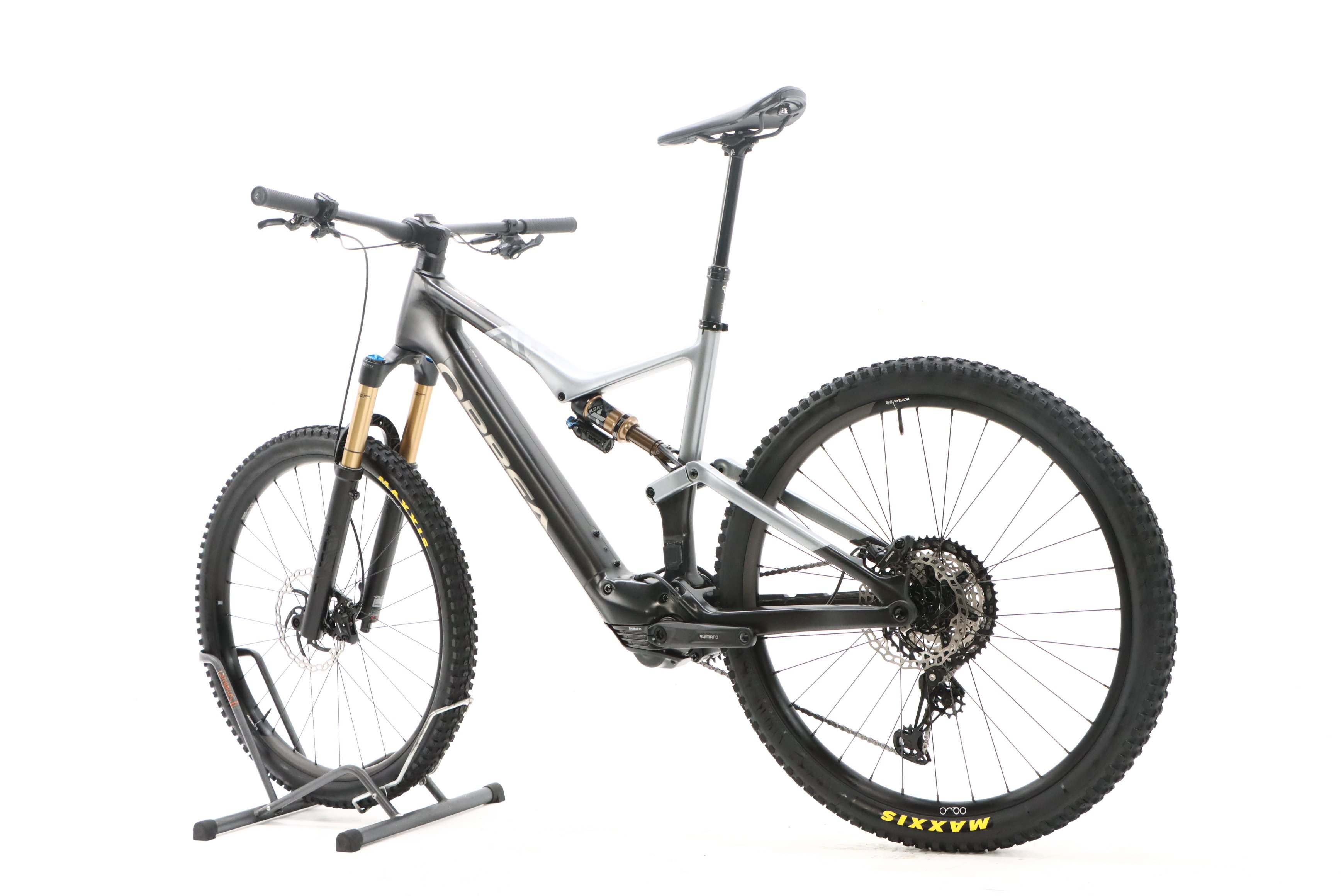 d962a724-801f-495d-ba24-52bbee89fff7