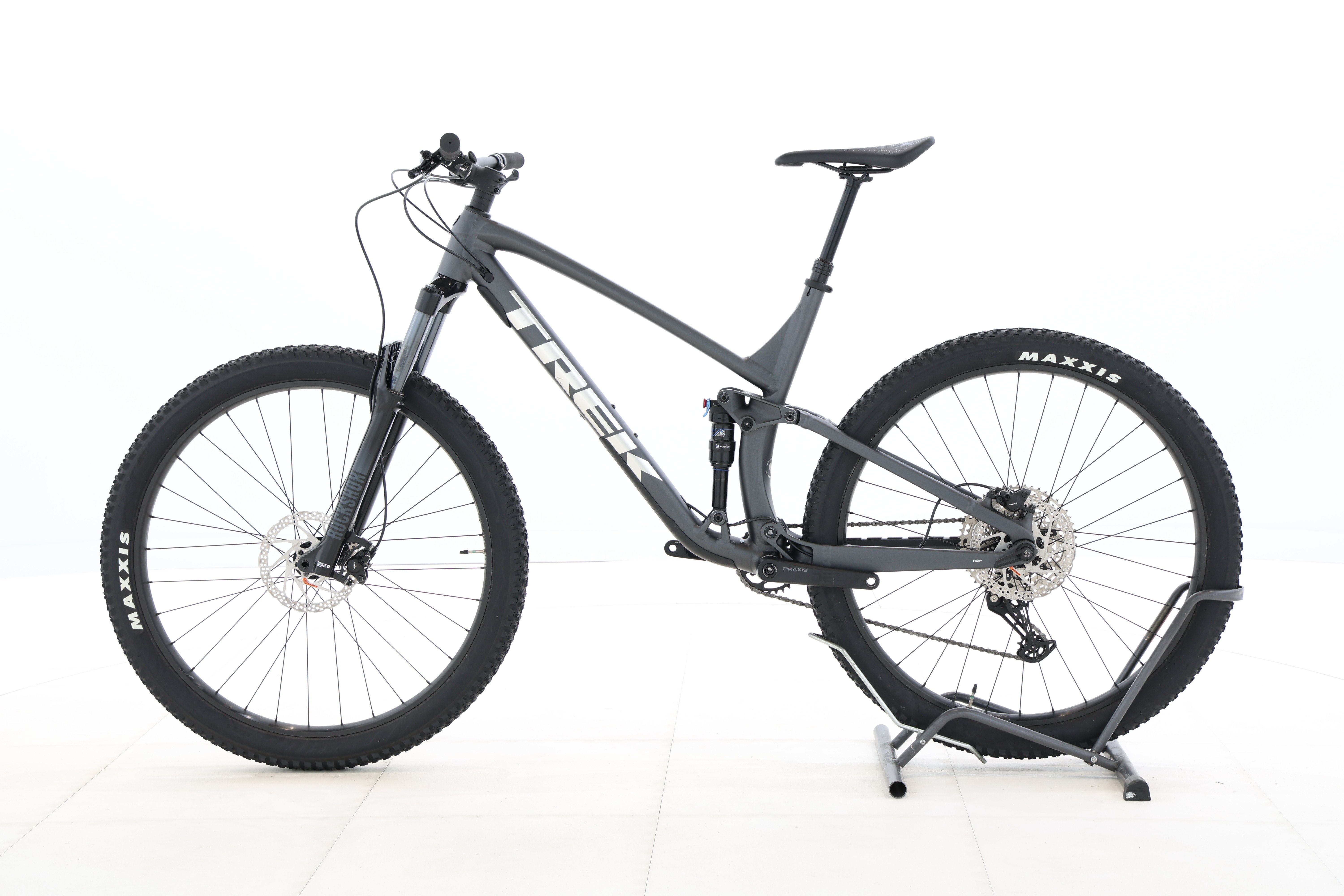 ef84a2cb-7d54-4a80-bdba-e2a5e48511cd