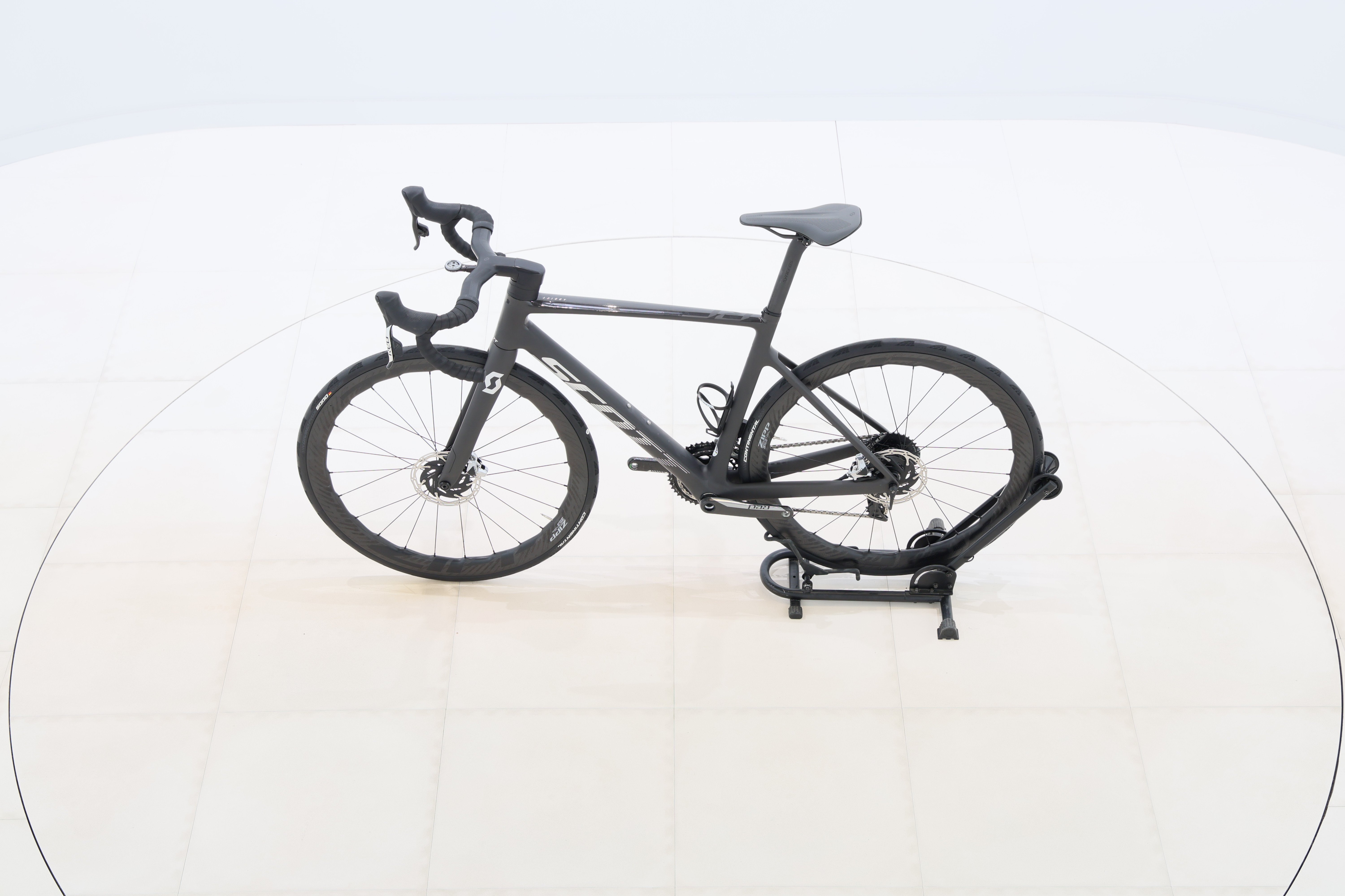 43c61fdc-2d27-43f3-9bb9-69fe7c03076b