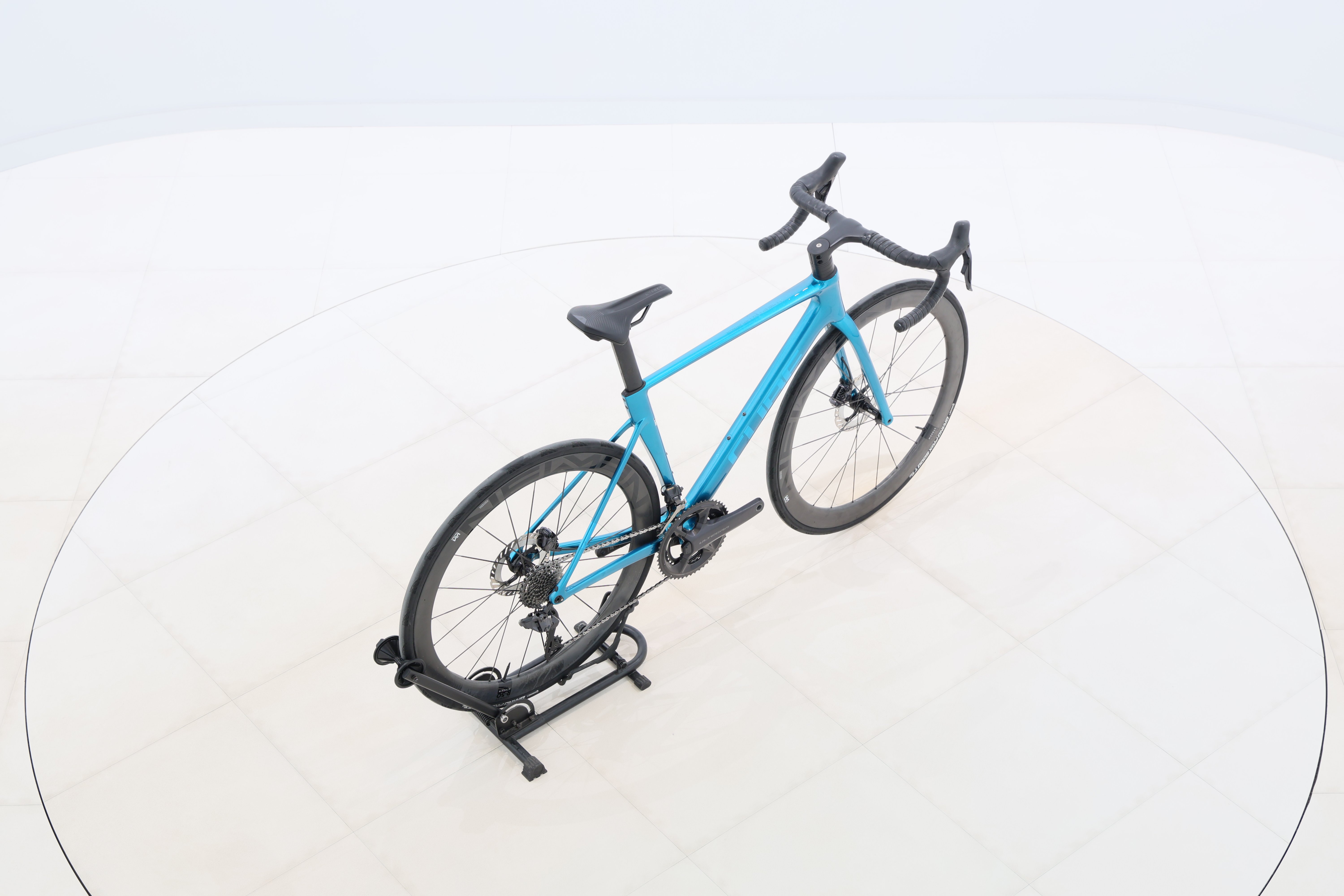 c03a0c8f-2e32-4e3e-8e6e-c4d9d6a5a6a1