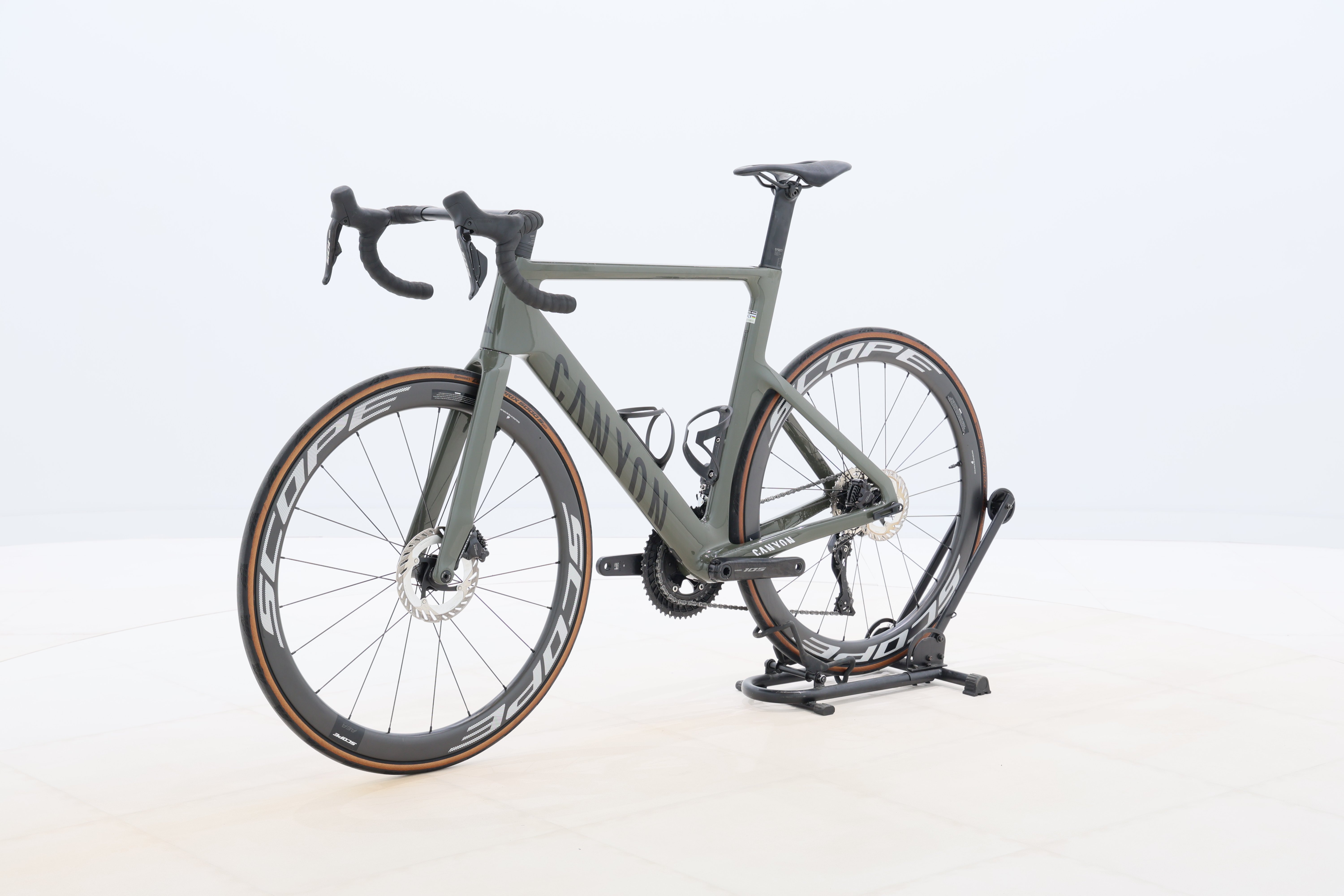 b1afb538-4769-4e65-b0b9-5f497ad3eca2