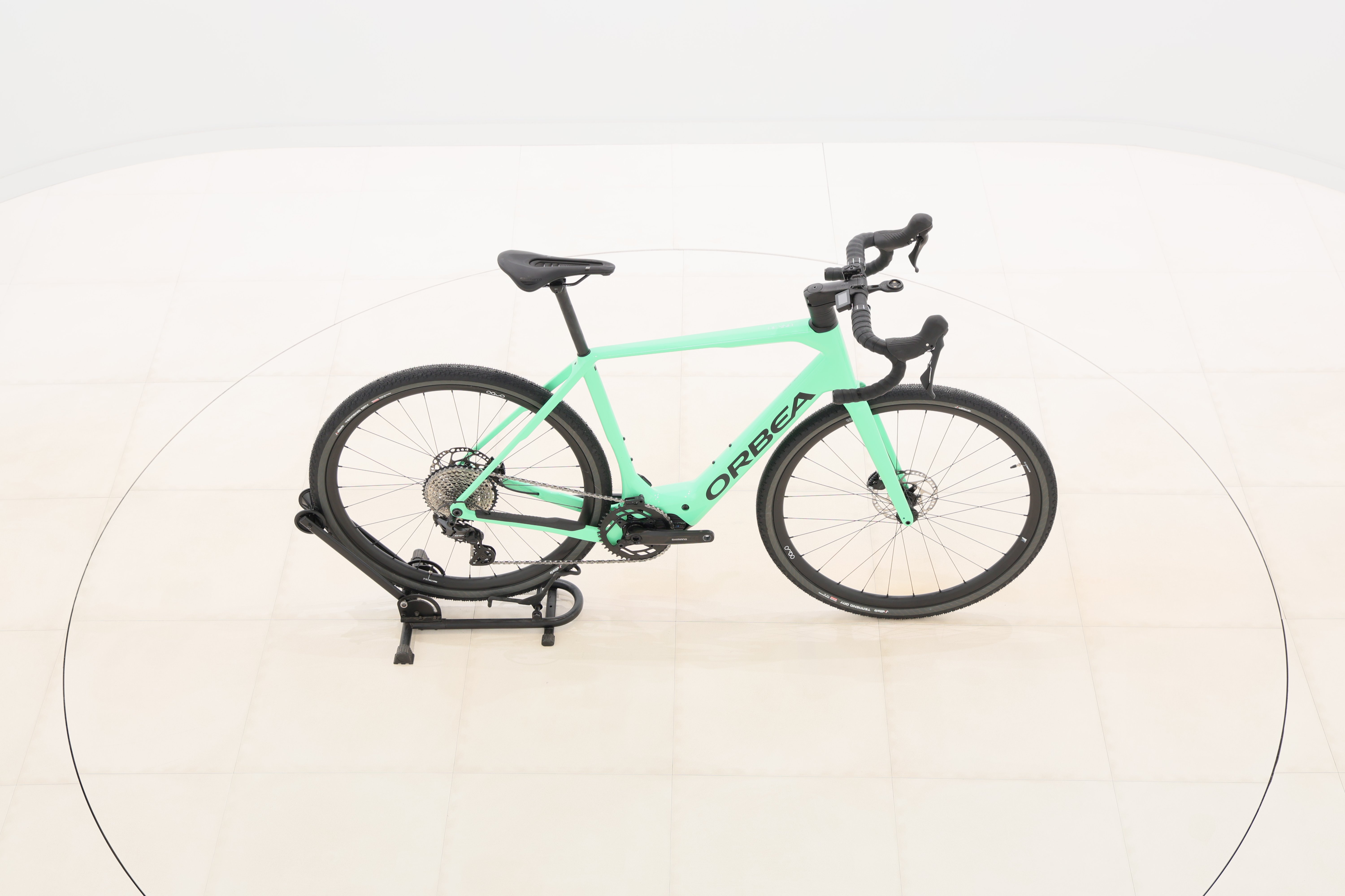 a6814cf5-6ba4-48b4-b582-4c304c3f7646