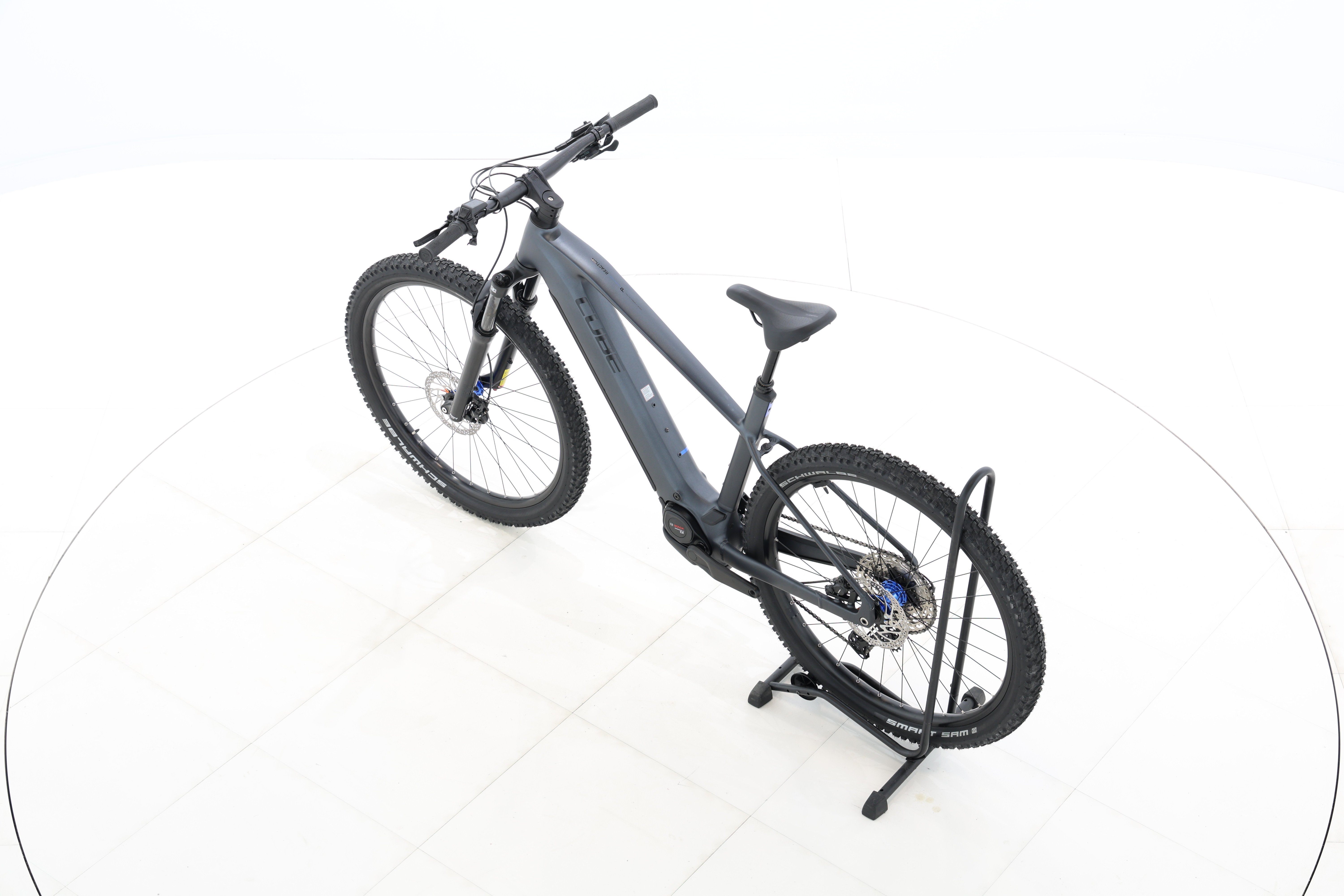 b033646a-bbfa-4803-9b15-8549c879c035