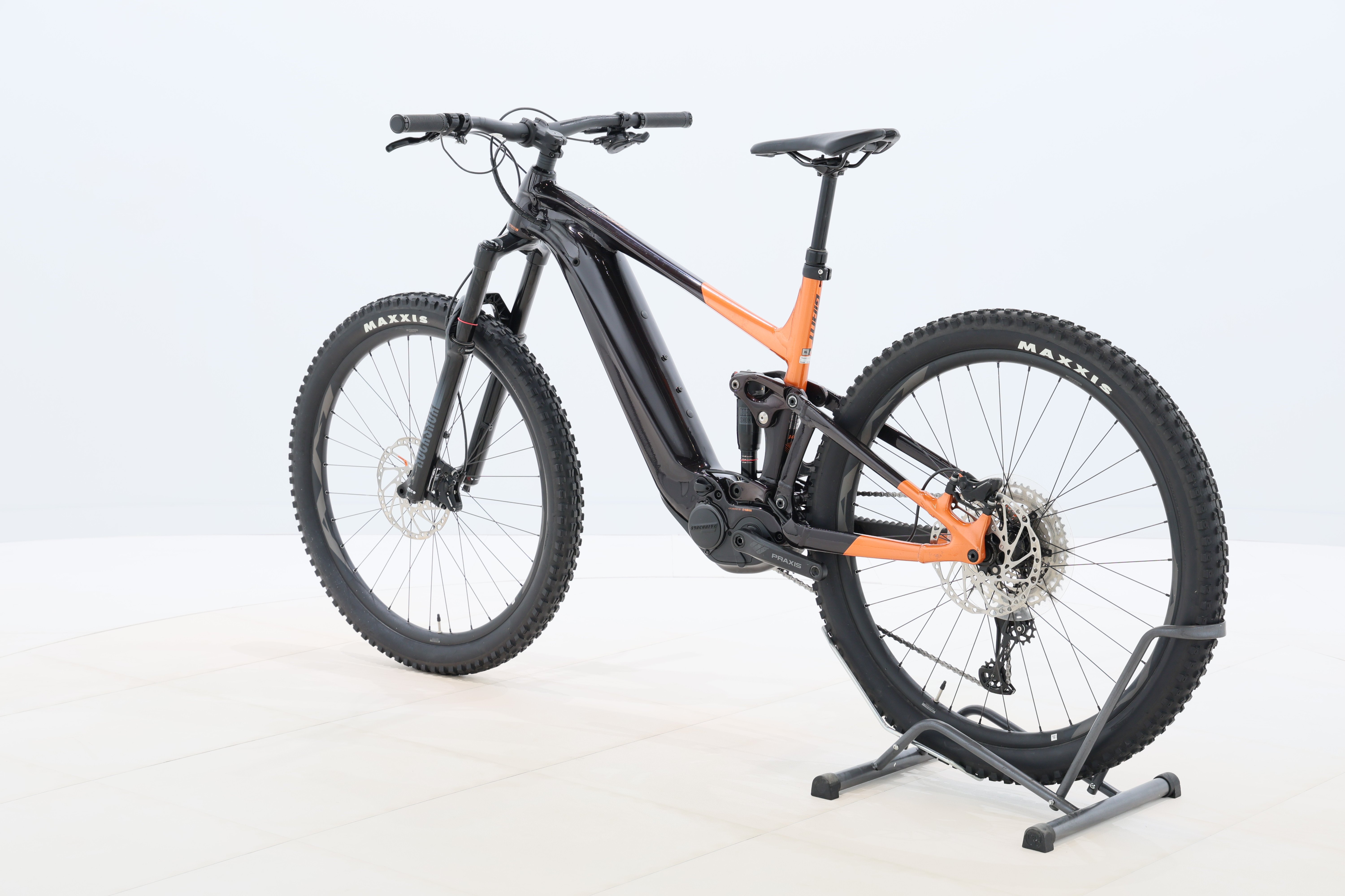 d2c75936-2c64-470a-8471-58612cbe9c19