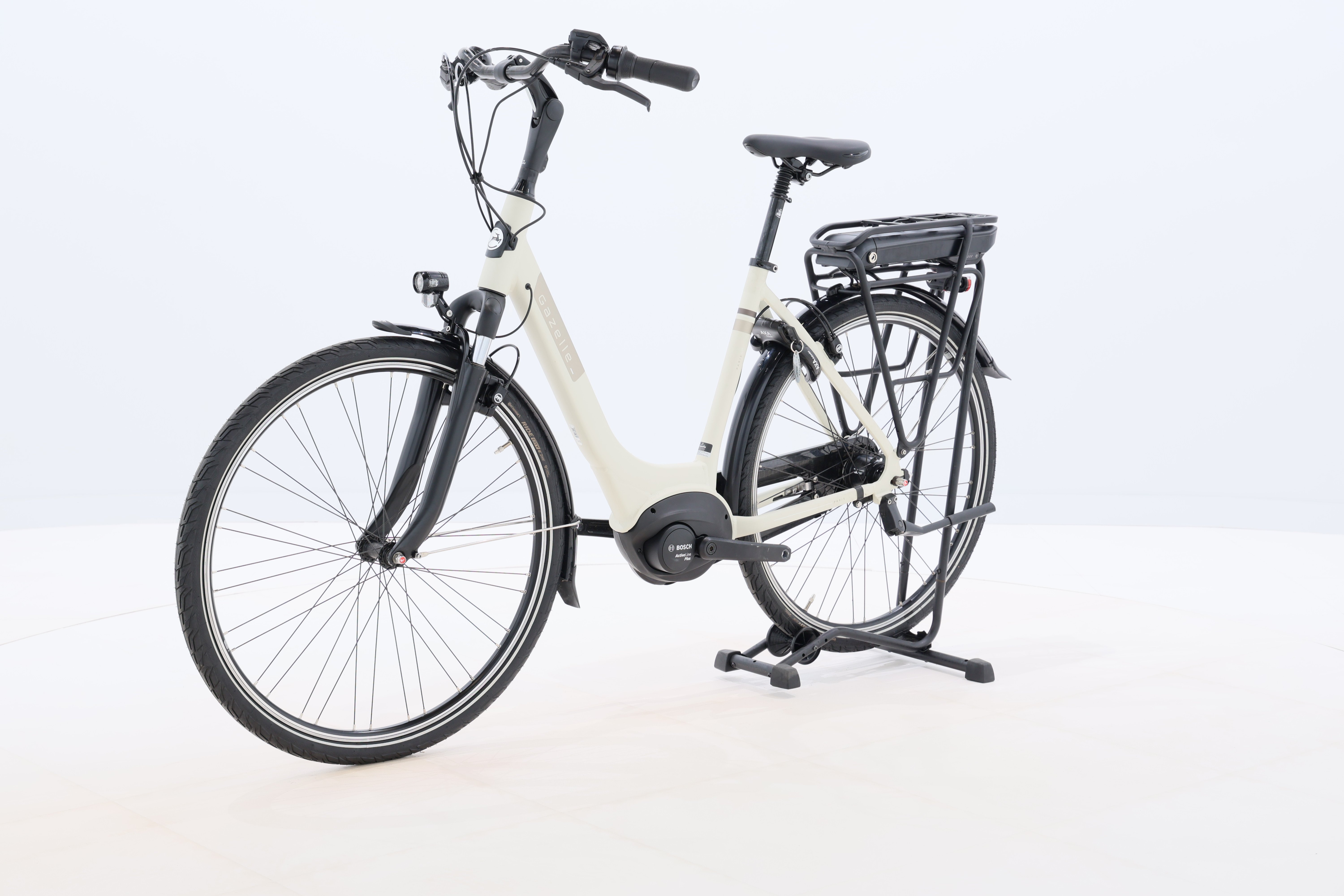 4f5eb2f0-7985-434a-9897-1c485cfbc647