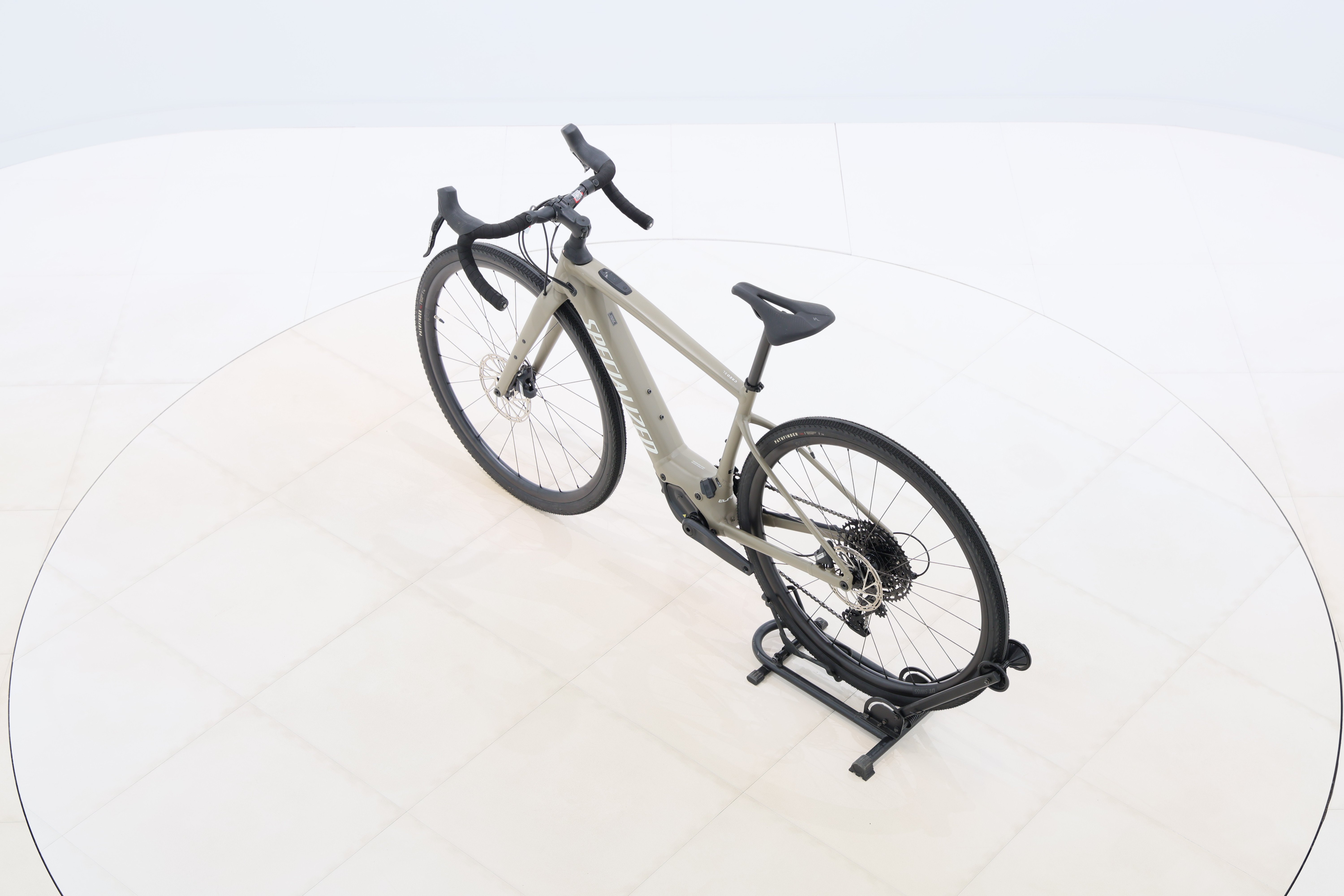 e9739865-f732-4b29-80f1-9fceccbf7cdb