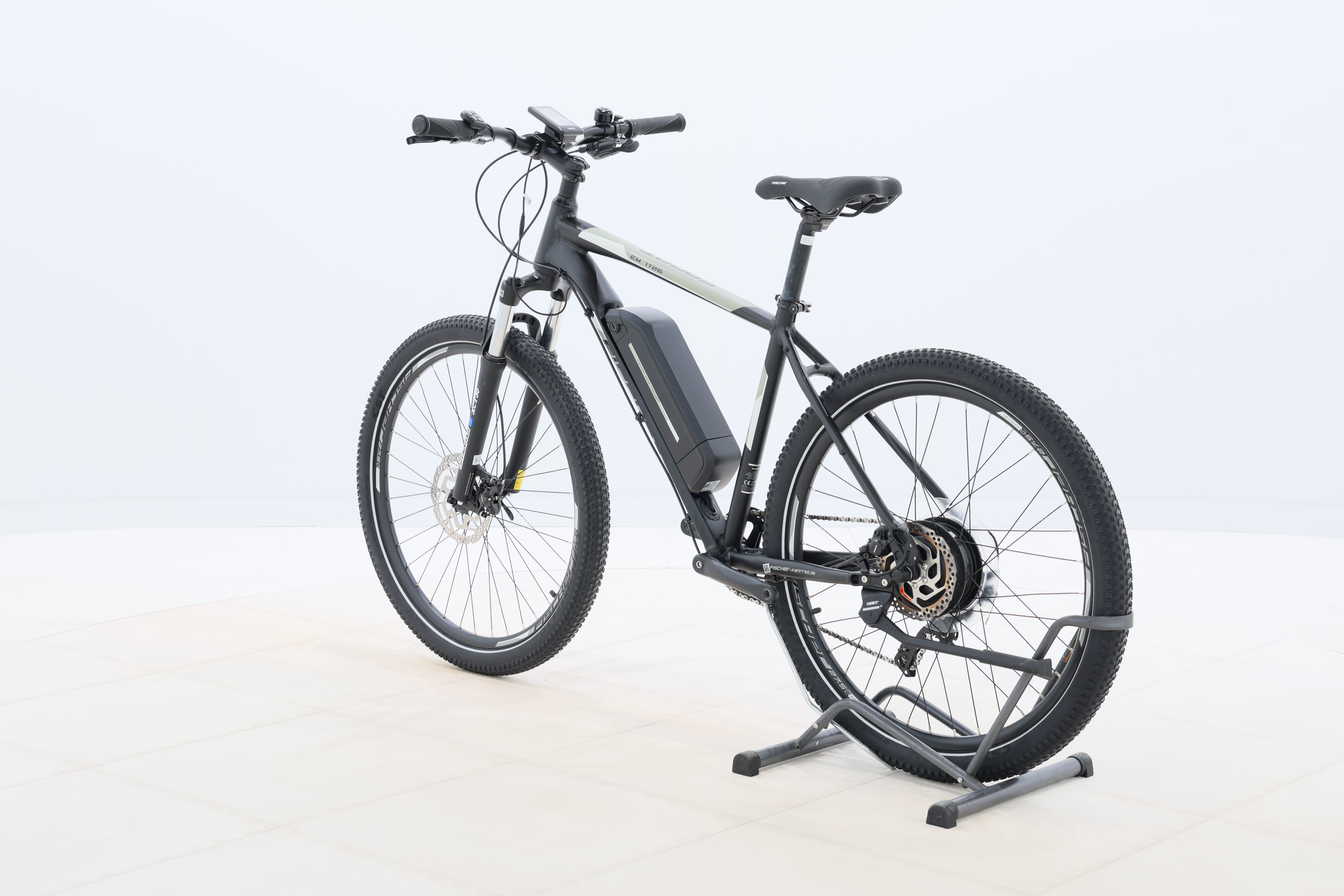 905ccd71-8f49-4757-8952-13a1684b38b0