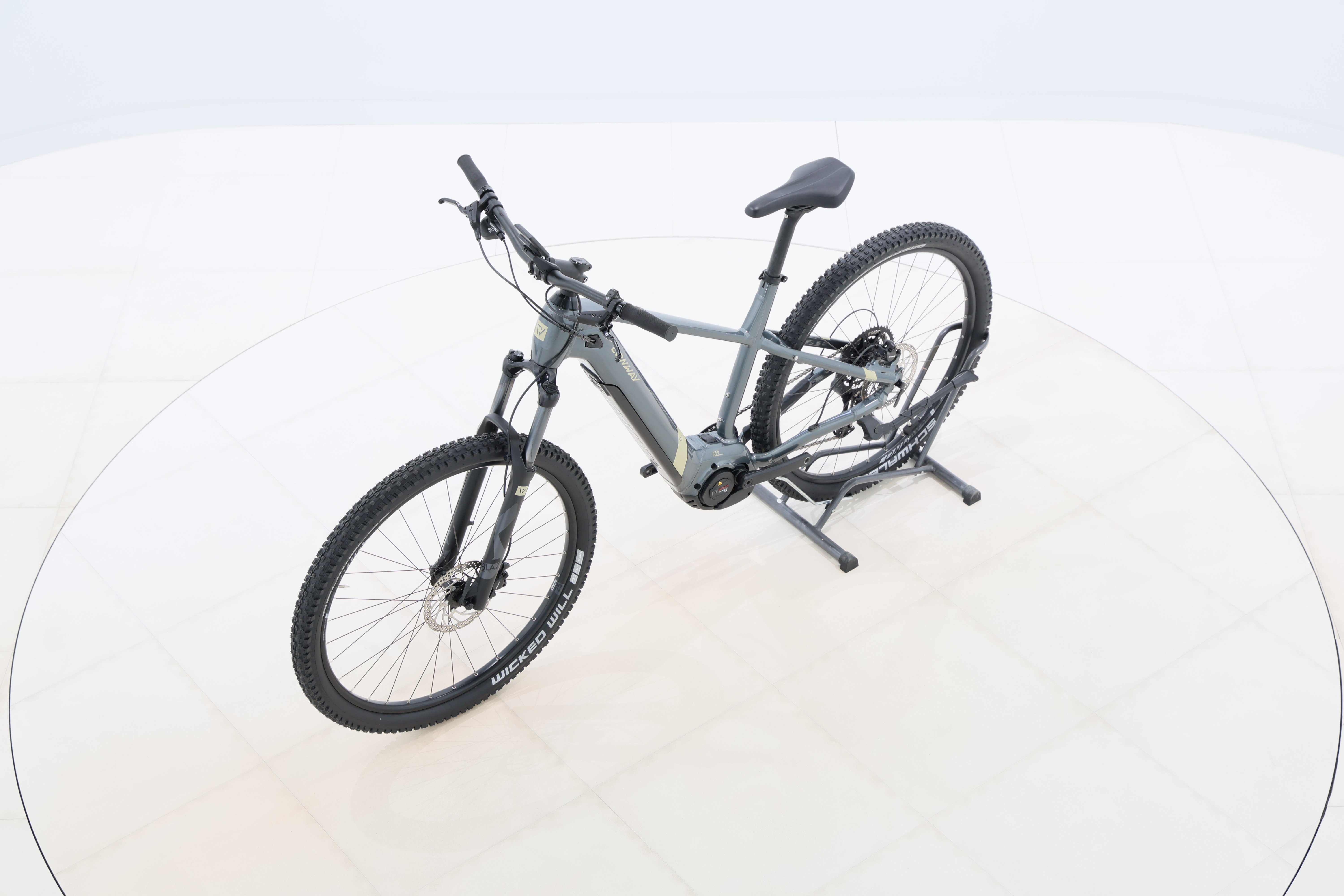 c6361ad4-5a09-4627-8a6d-dbd243a59f38