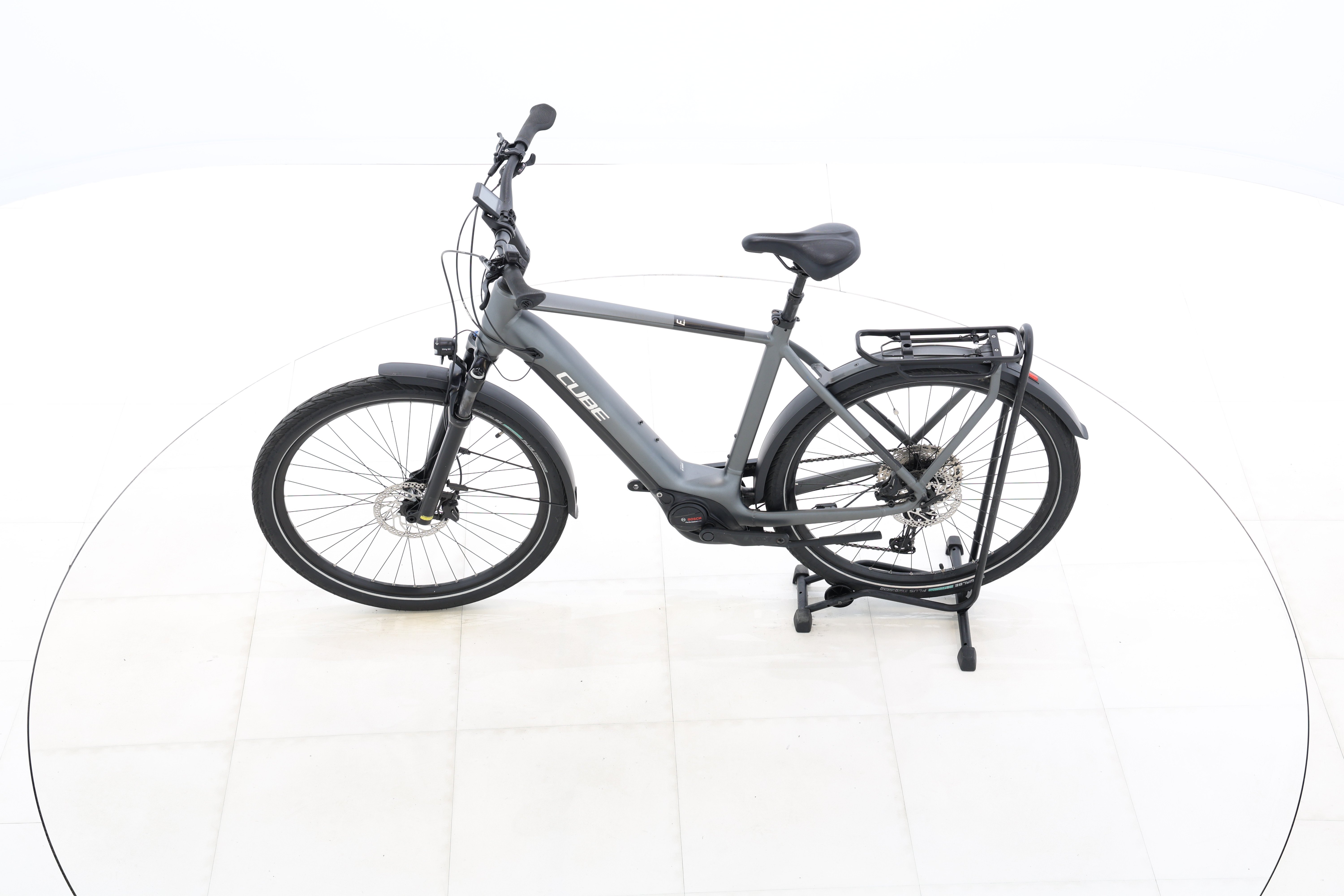 bb9819f1-a41d-4651-8d63-b9429d827648