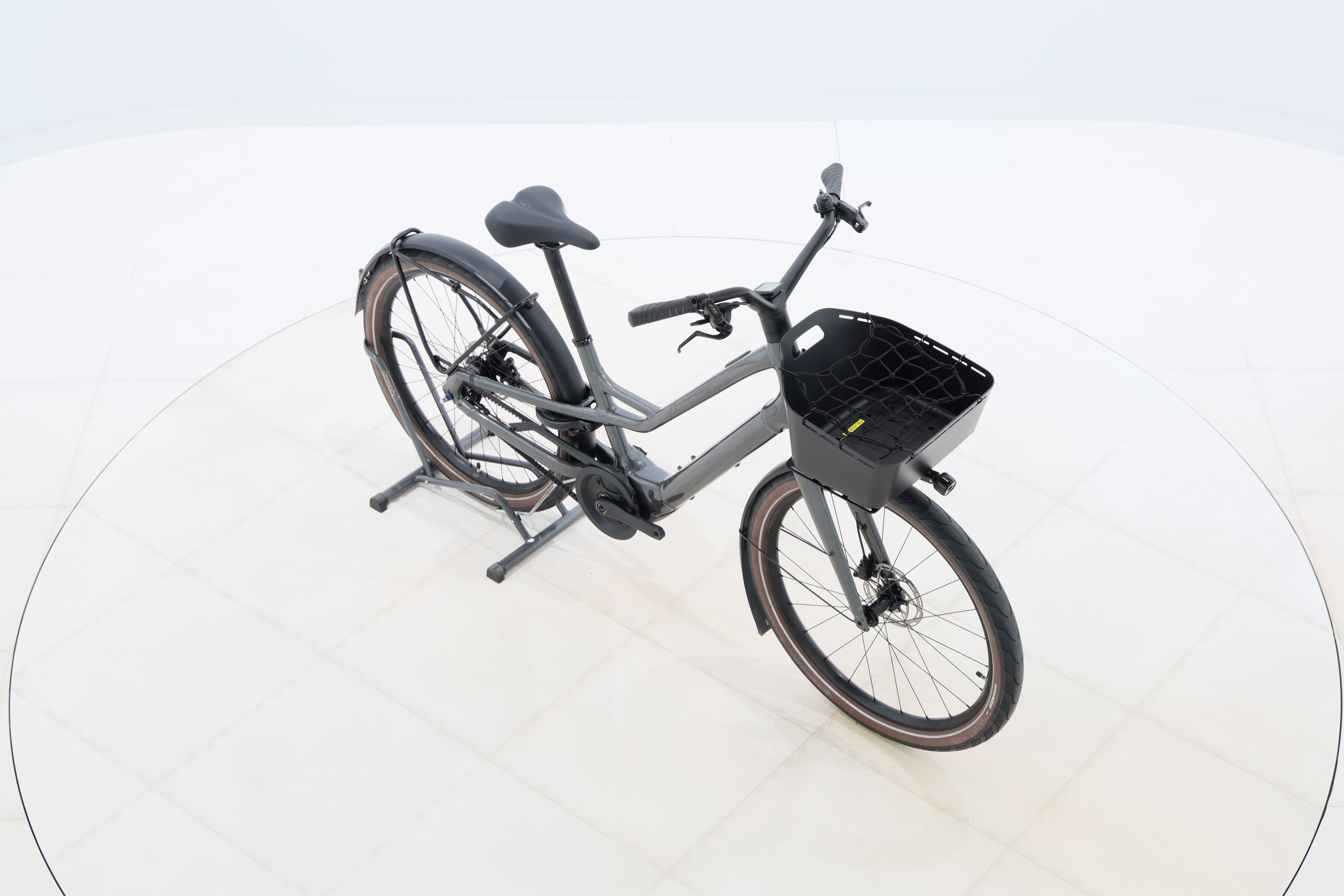 a0b4f0aa-b0f2-4108-b9a4-66a551340513