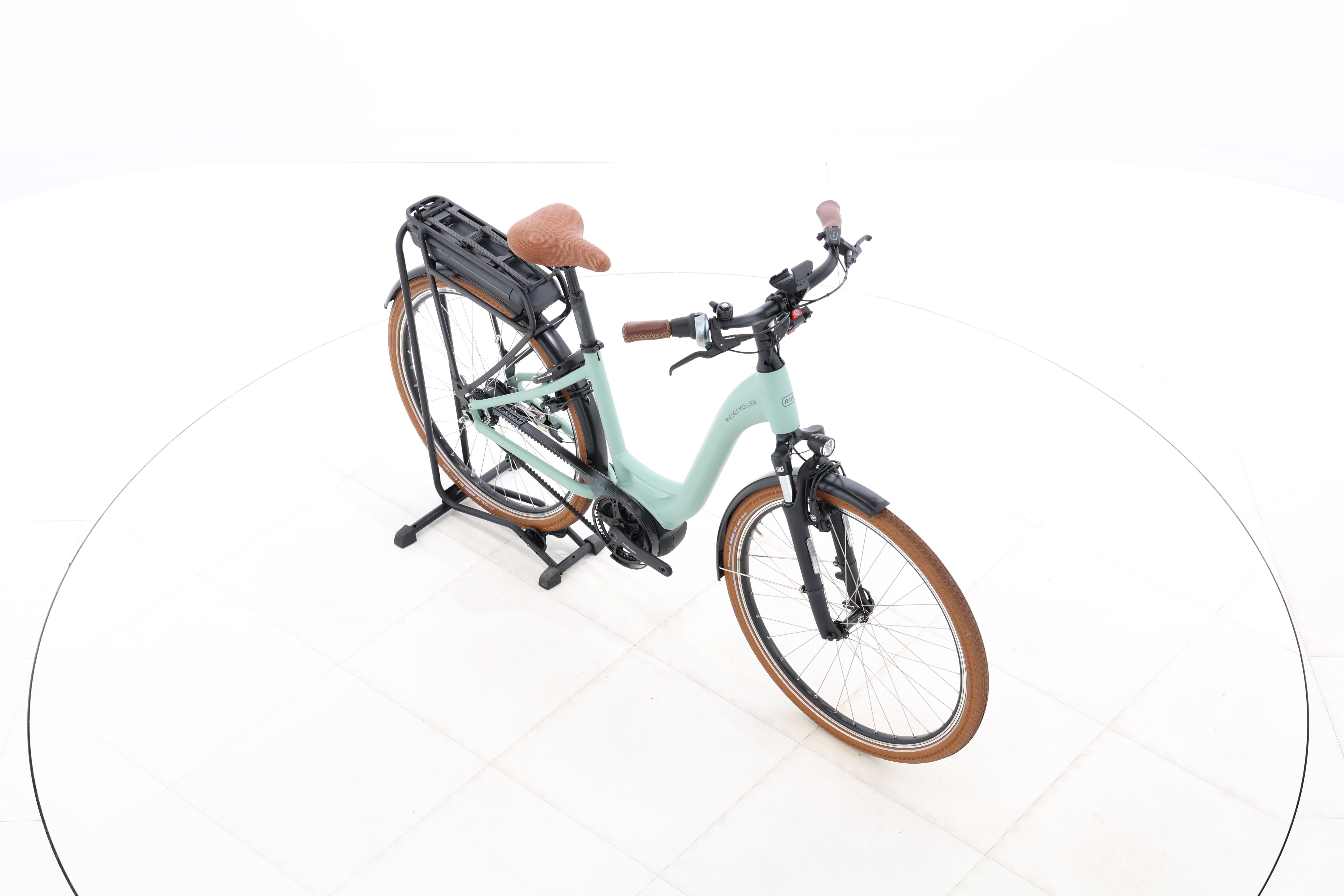 23e0f3ce-1bc2-4d2e-b737-3b75bbca93c3