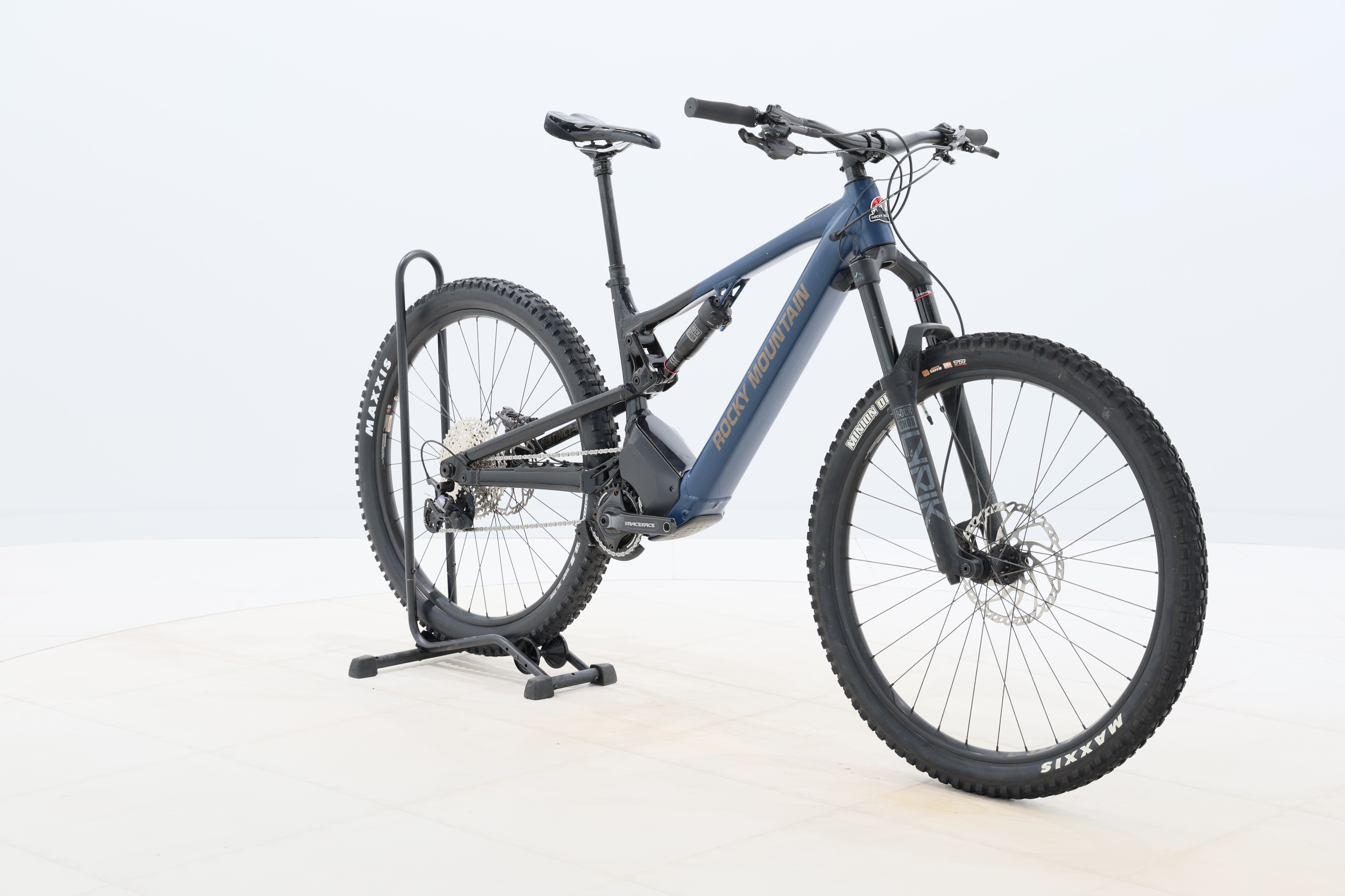 4d9ba91a-d206-4df6-8468-2fa08b9851e0