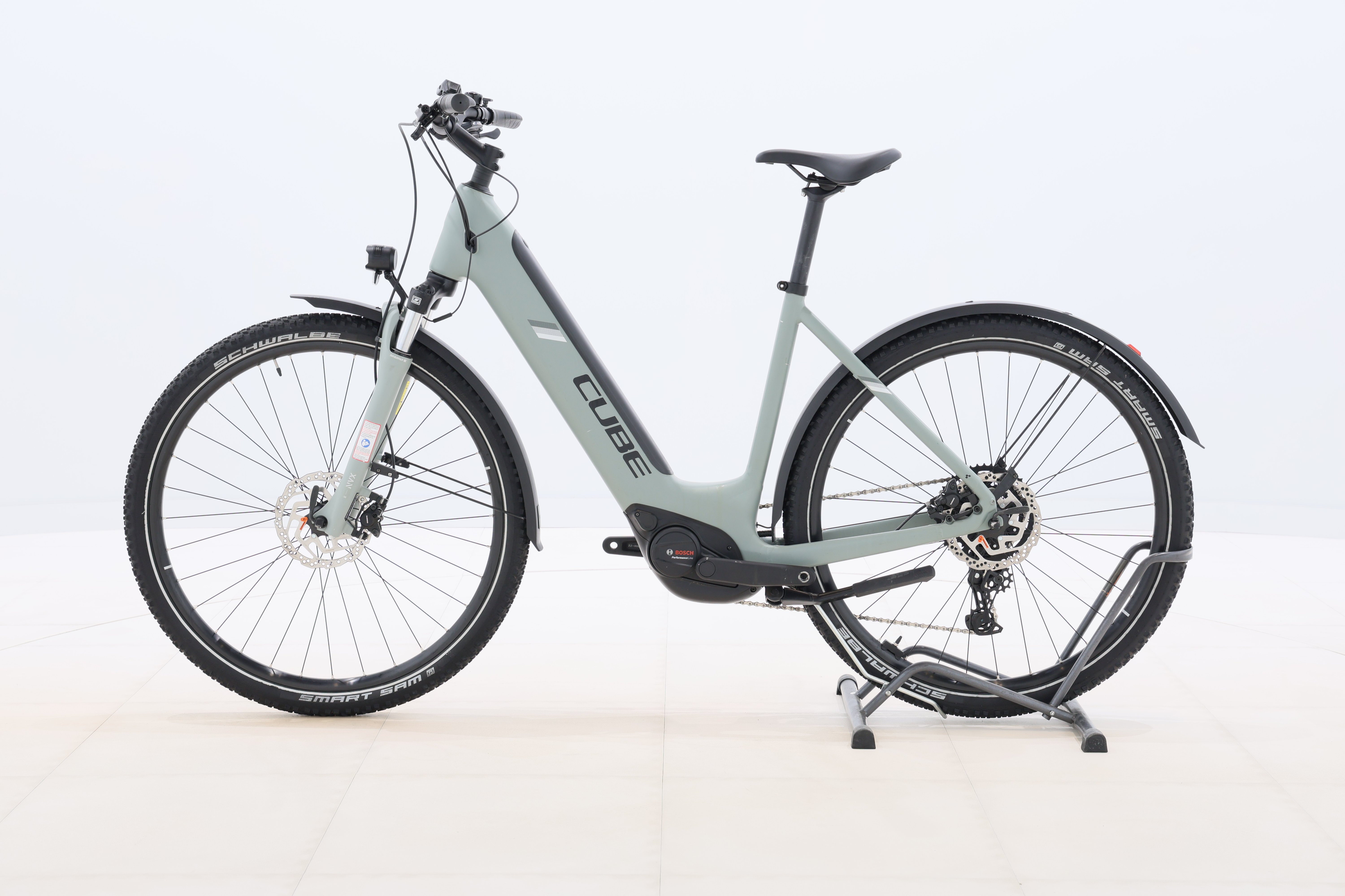 eeee97b2-e217-4351-bfe7-6b2f456af26a