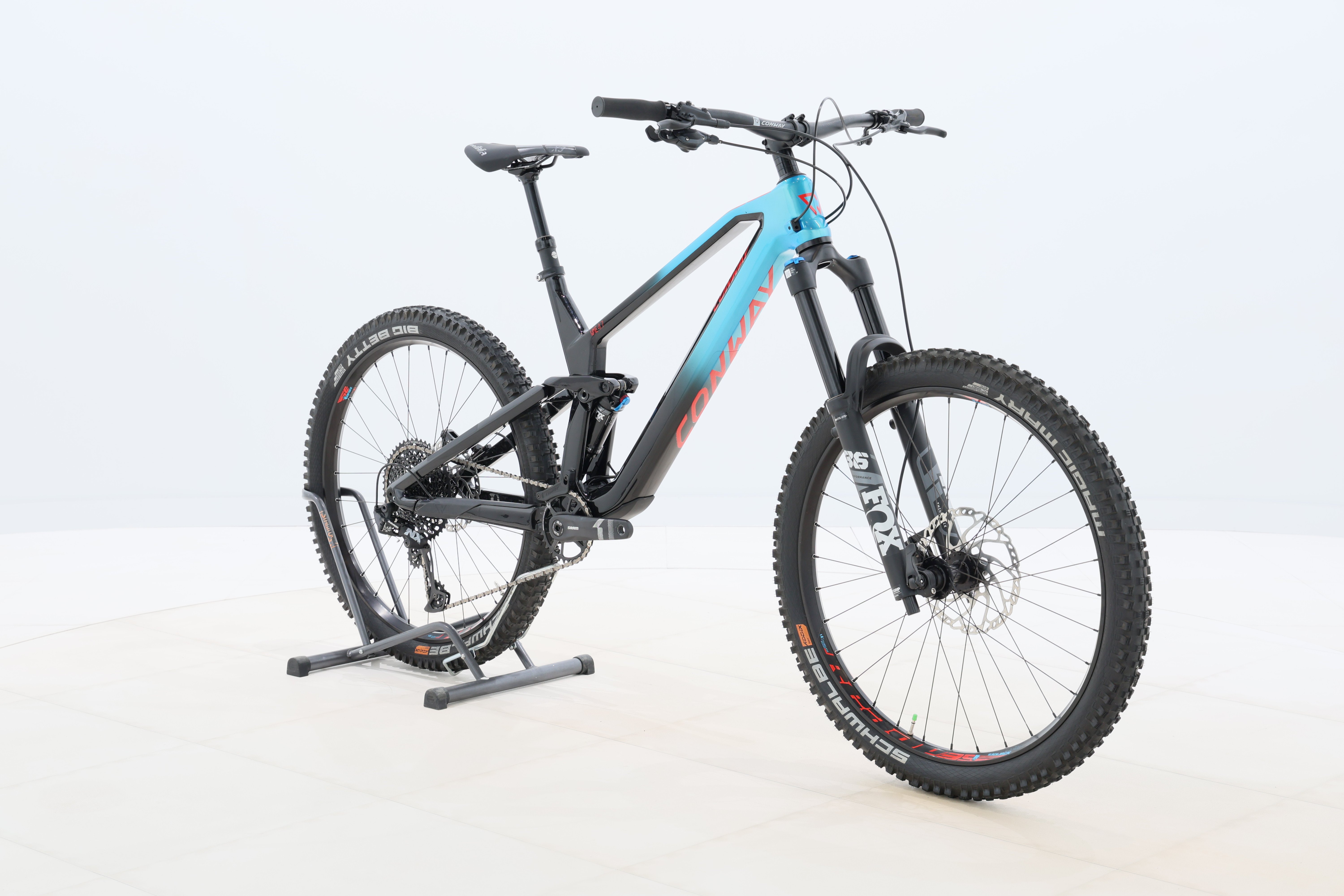 b9b0ba4c-c05e-44b5-aa3a-ef1ee9214052