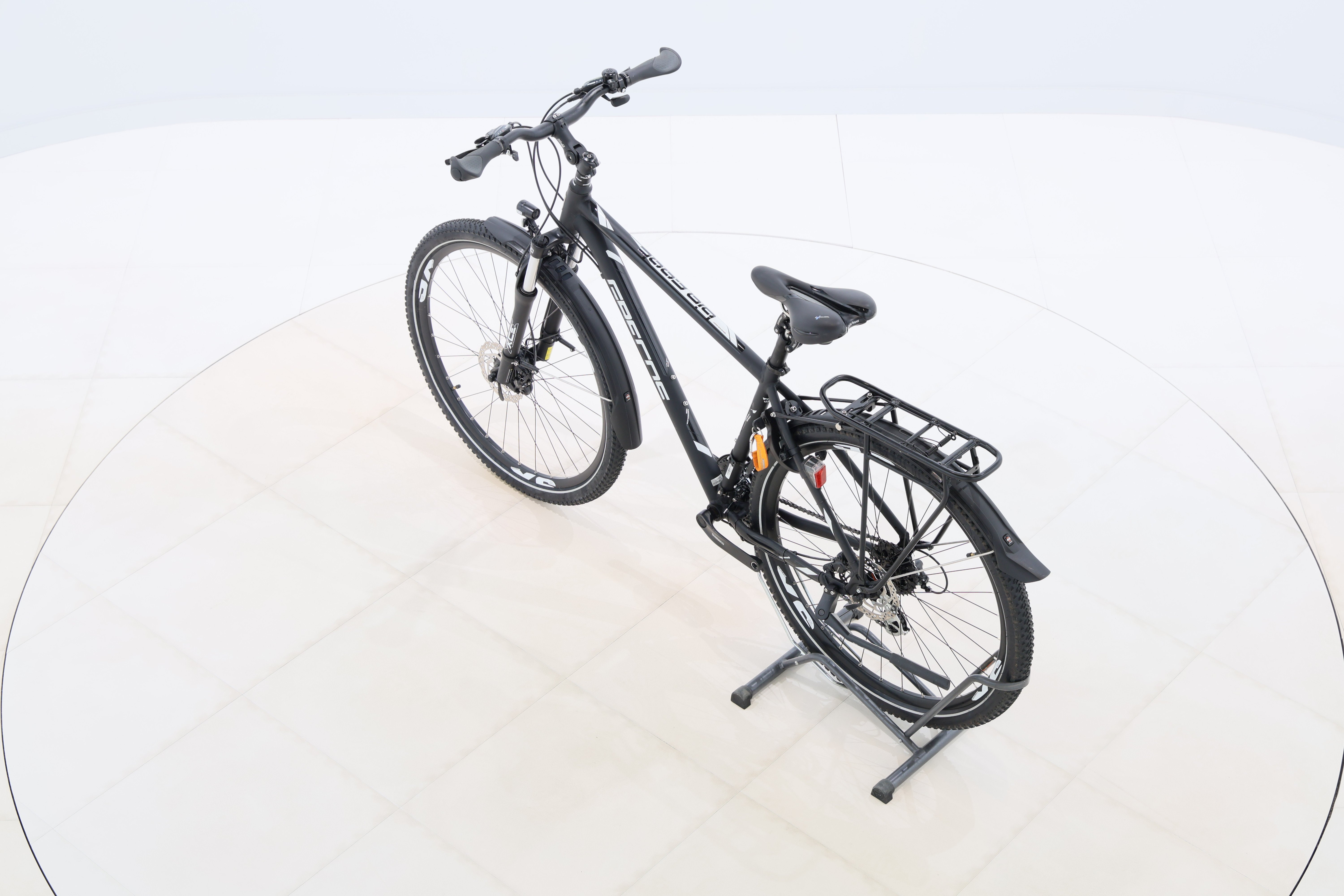 a4526081-9ad8-4386-8a86-3104baf219f7