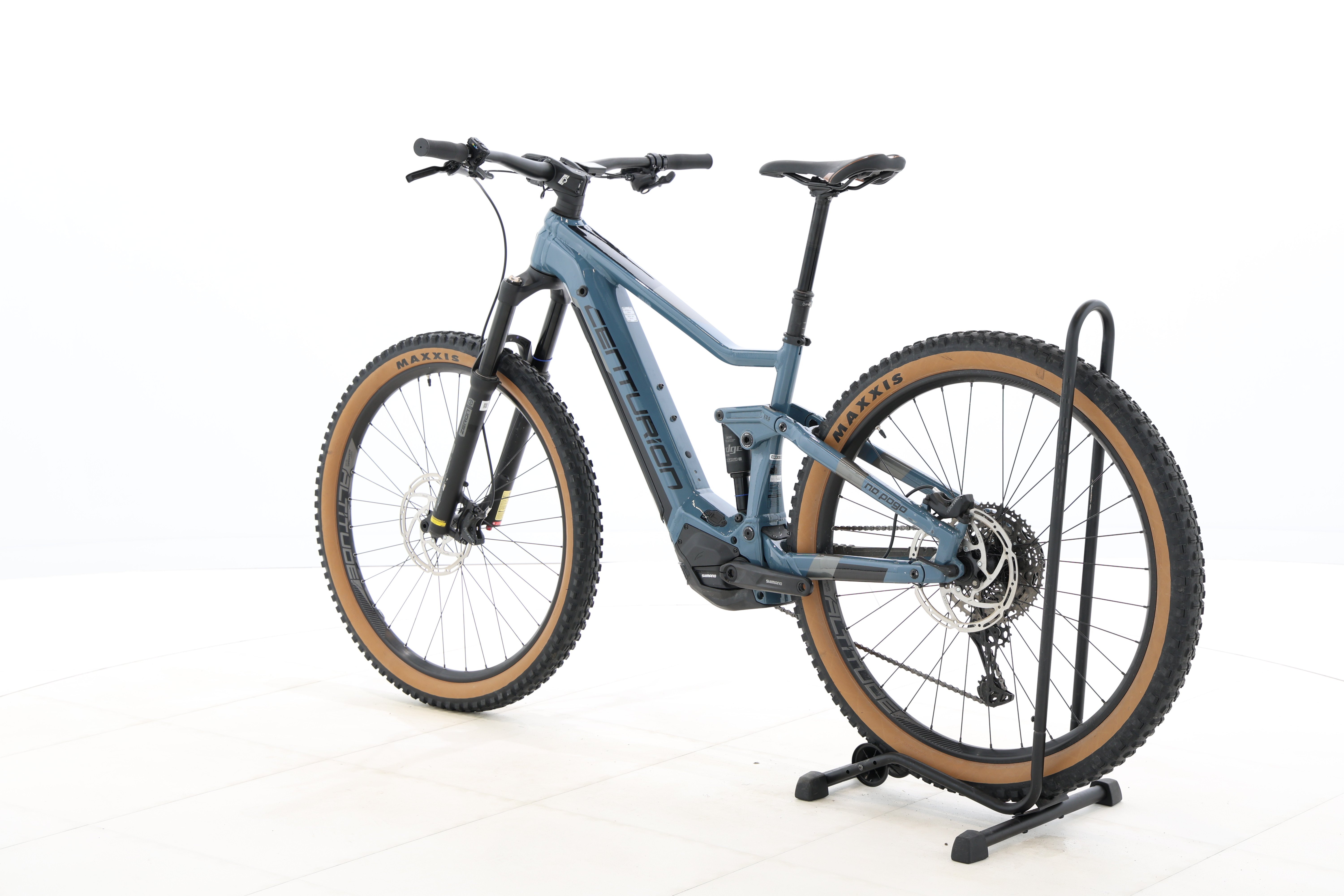 c32fc94b-e556-421b-8f41-9ff5ef087056