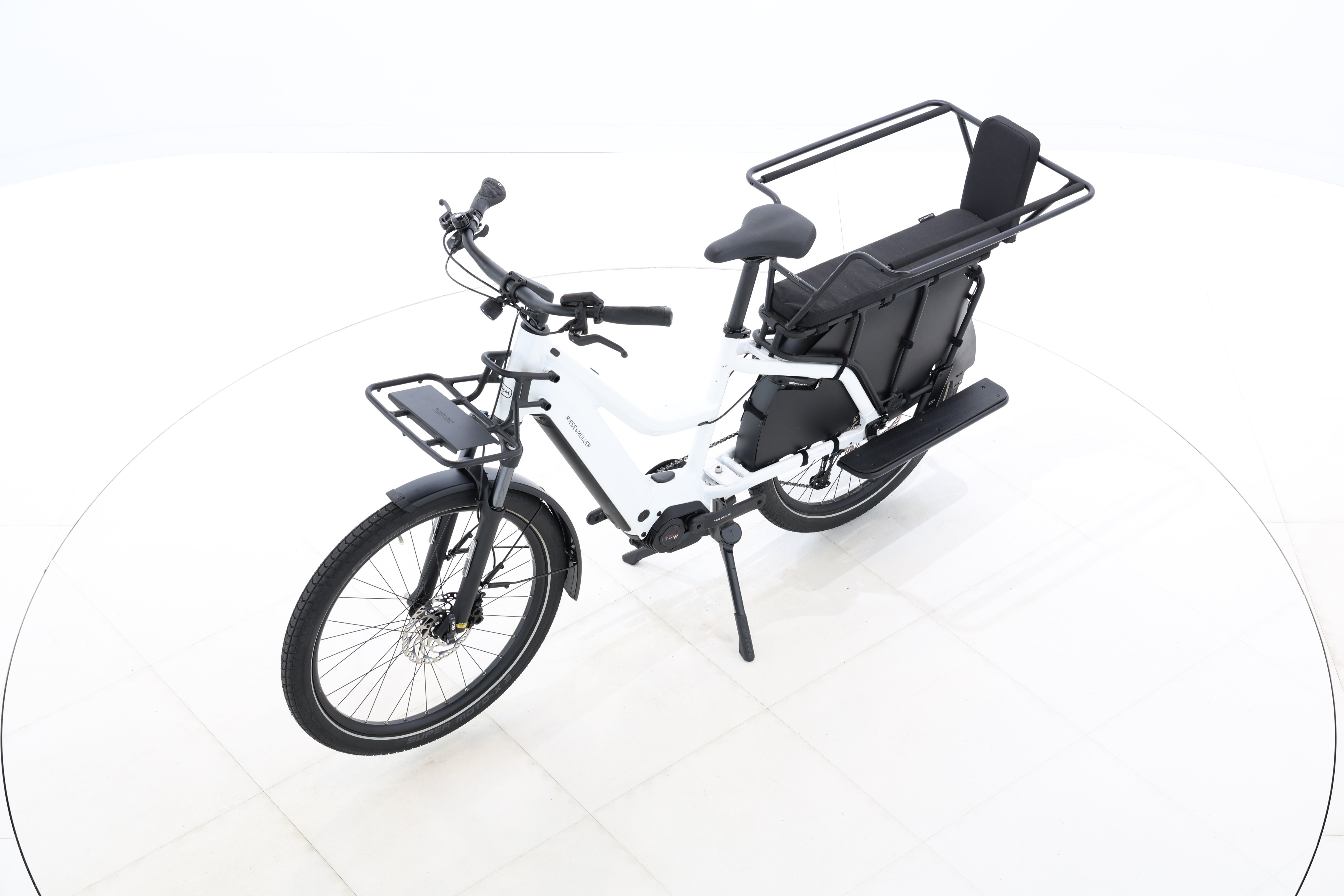 3edd84ea-3c6b-425d-83c2-ece7a79d2fa4