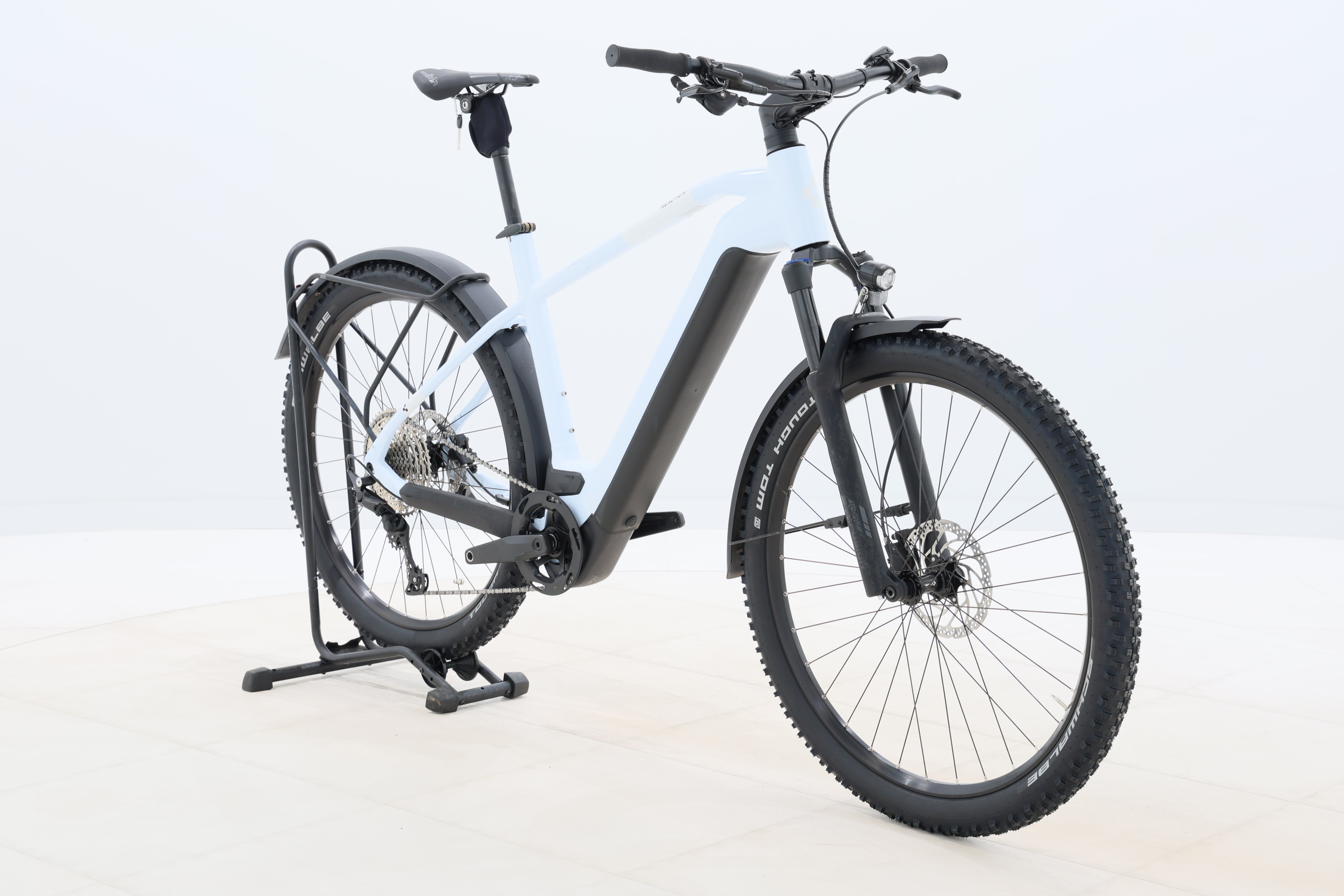 c751856b-5c8c-4518-bbcb-ebbb2000d9bf