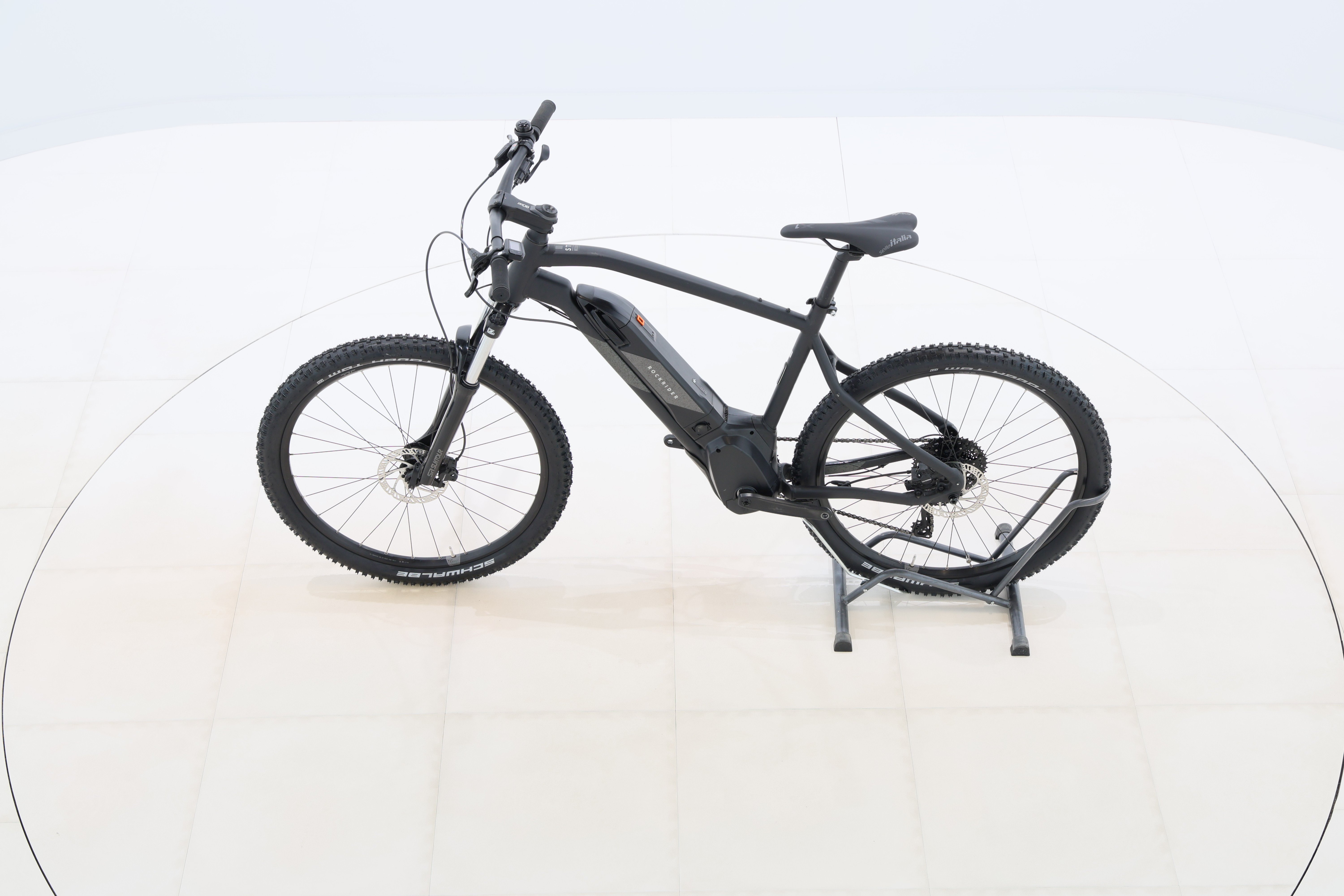 fbcc3c84-5144-4bf8-a94e-e844e84f5820