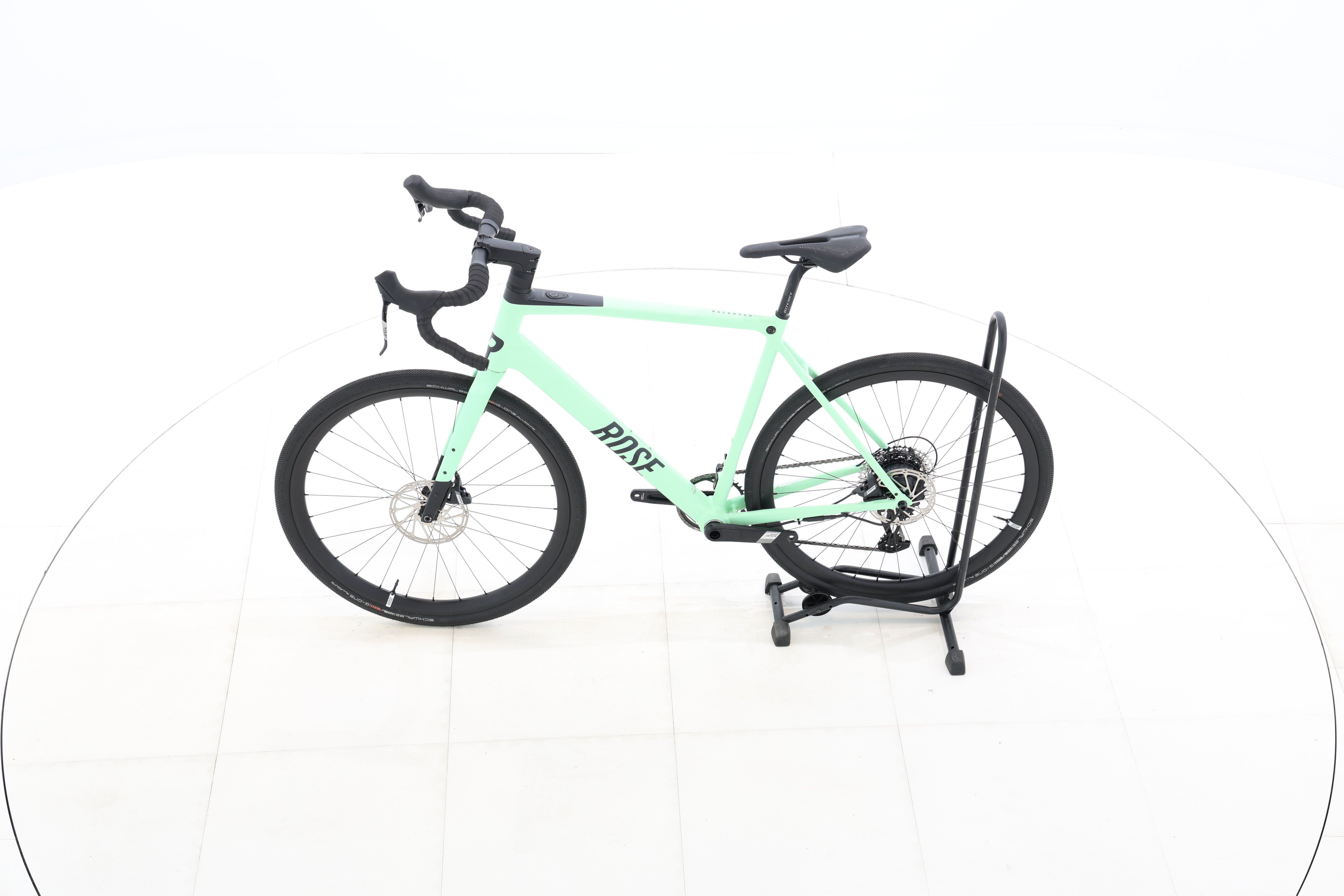 e26944a4-ffb1-435c-ac7d-2907266ee6ed