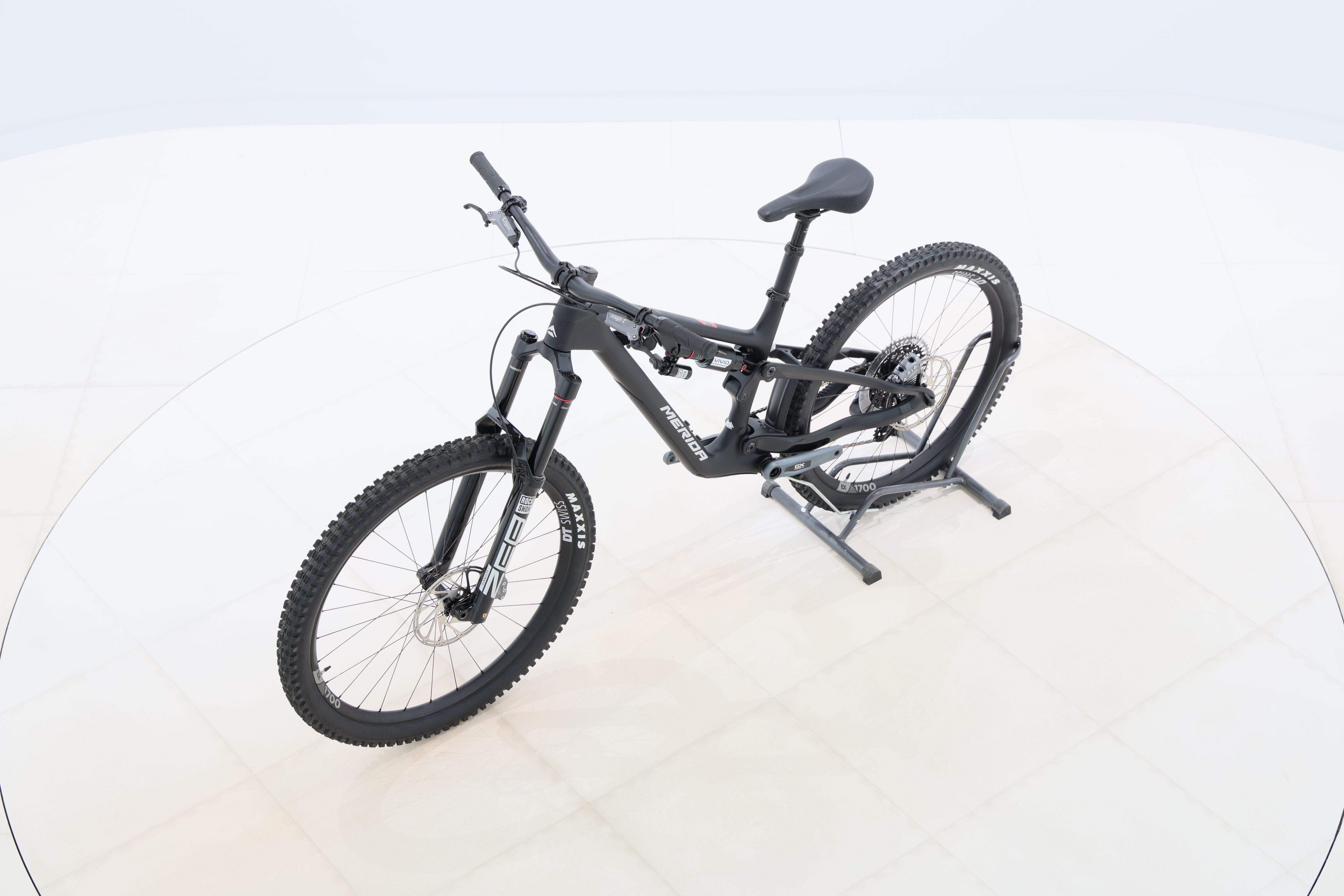 6eb6f4e5-6937-47ac-86ae-87bf5d0469de