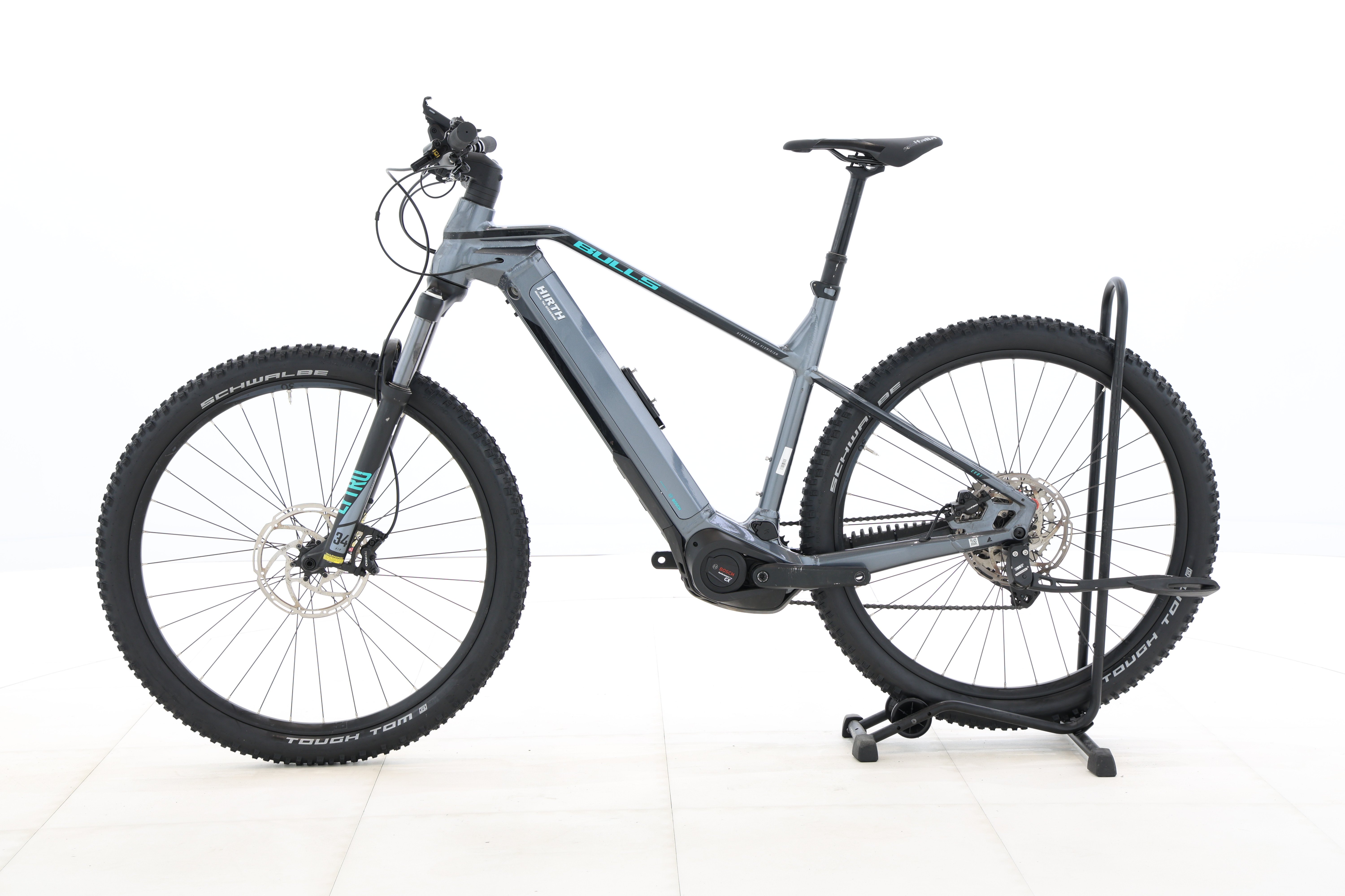 a933b77e-8780-49d3-9c33-3d8704e8a40d