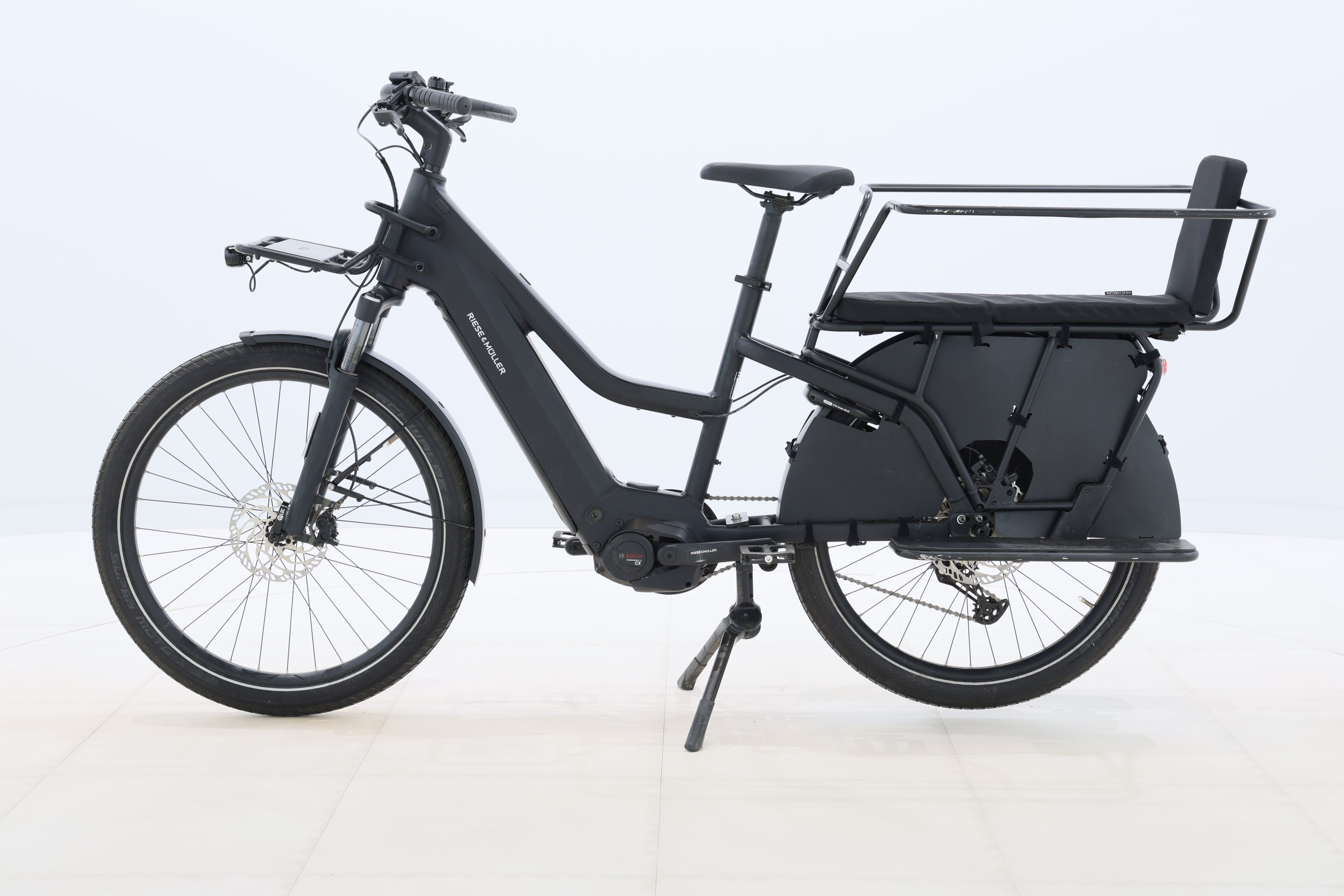 c67aa639-b965-4866-a8c1-35ffd6332072