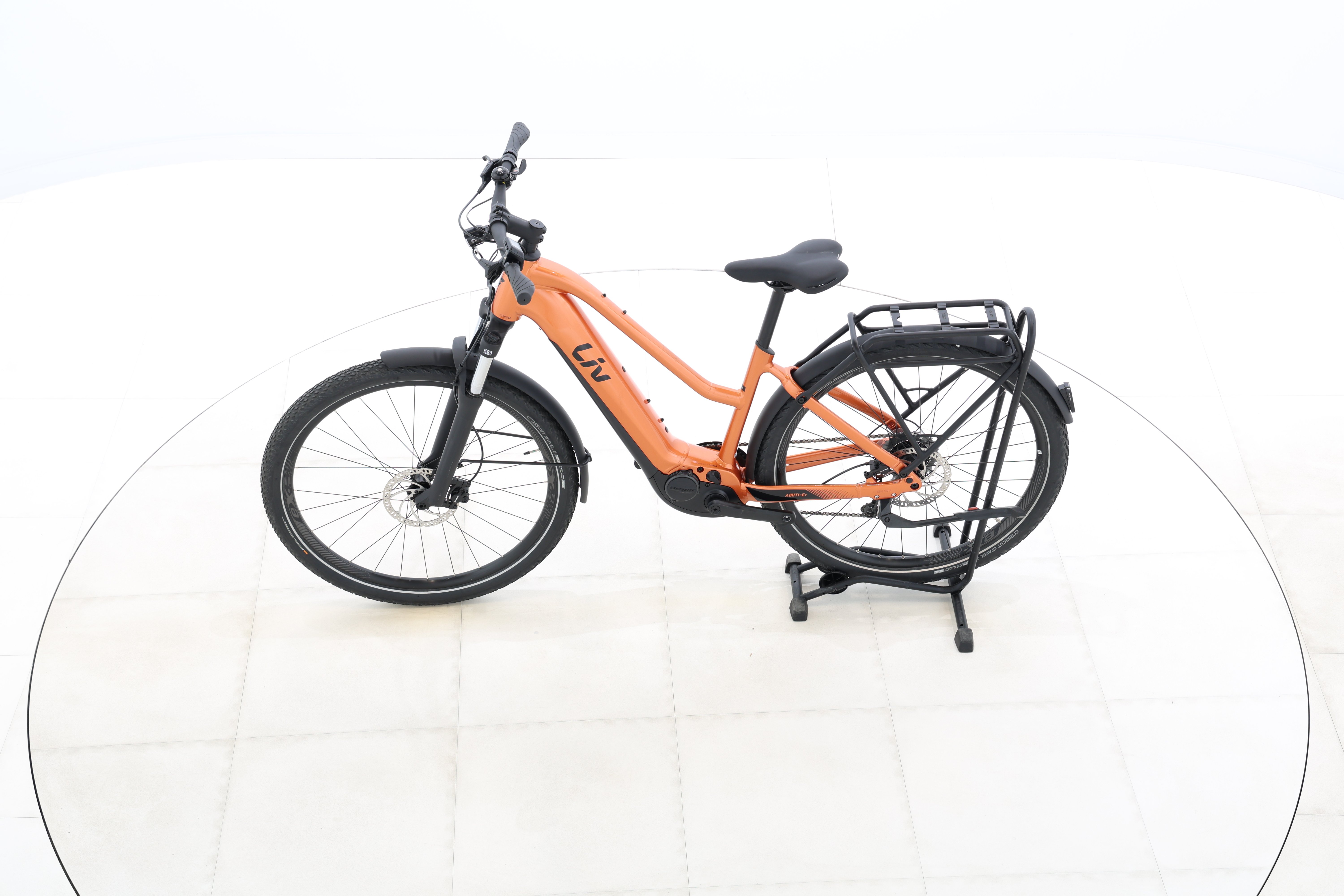 0b932f84-4ec8-4204-ab2c-6501f4861817