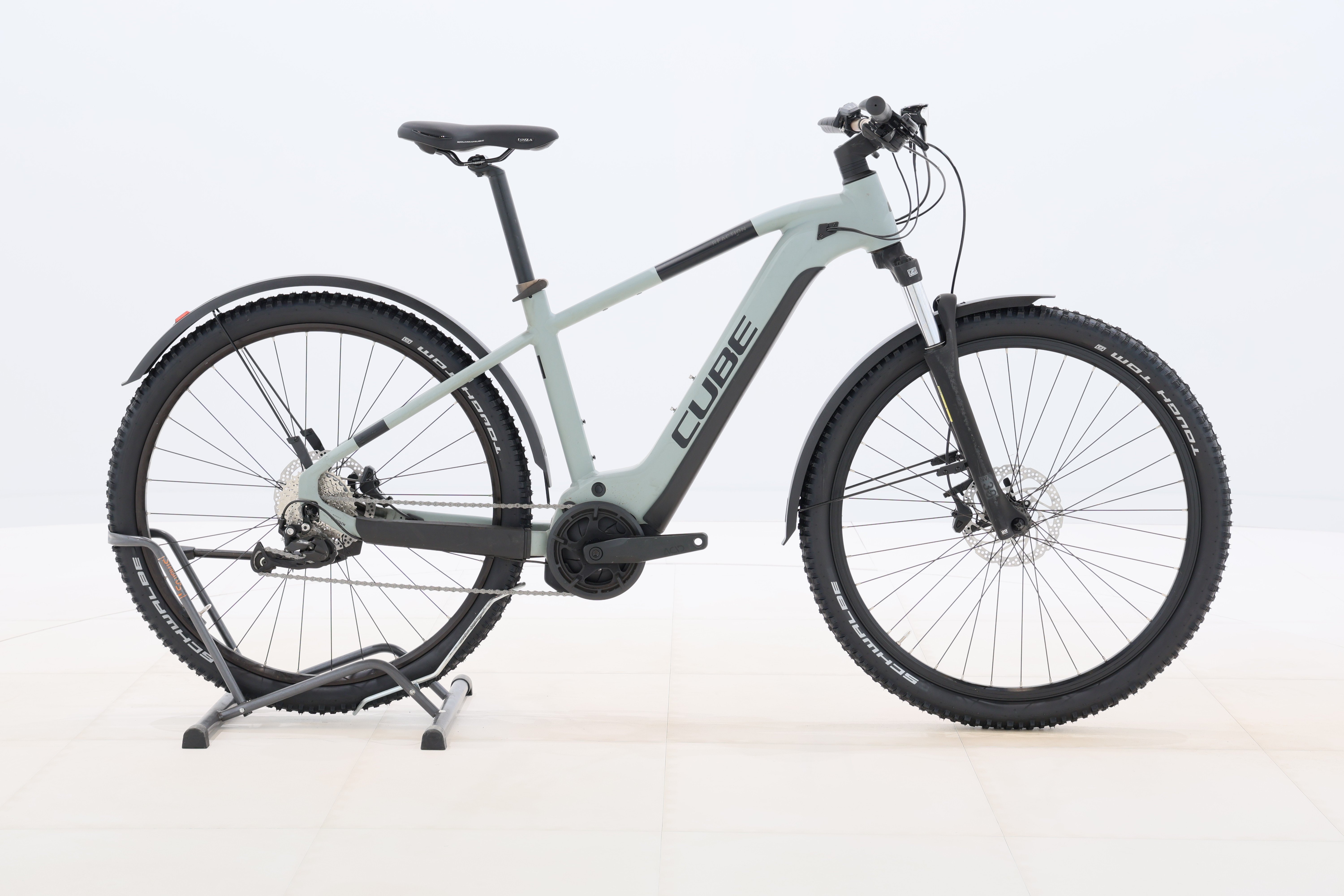 c0bab380-1285-4b82-86d4-e6f9cabff6e6