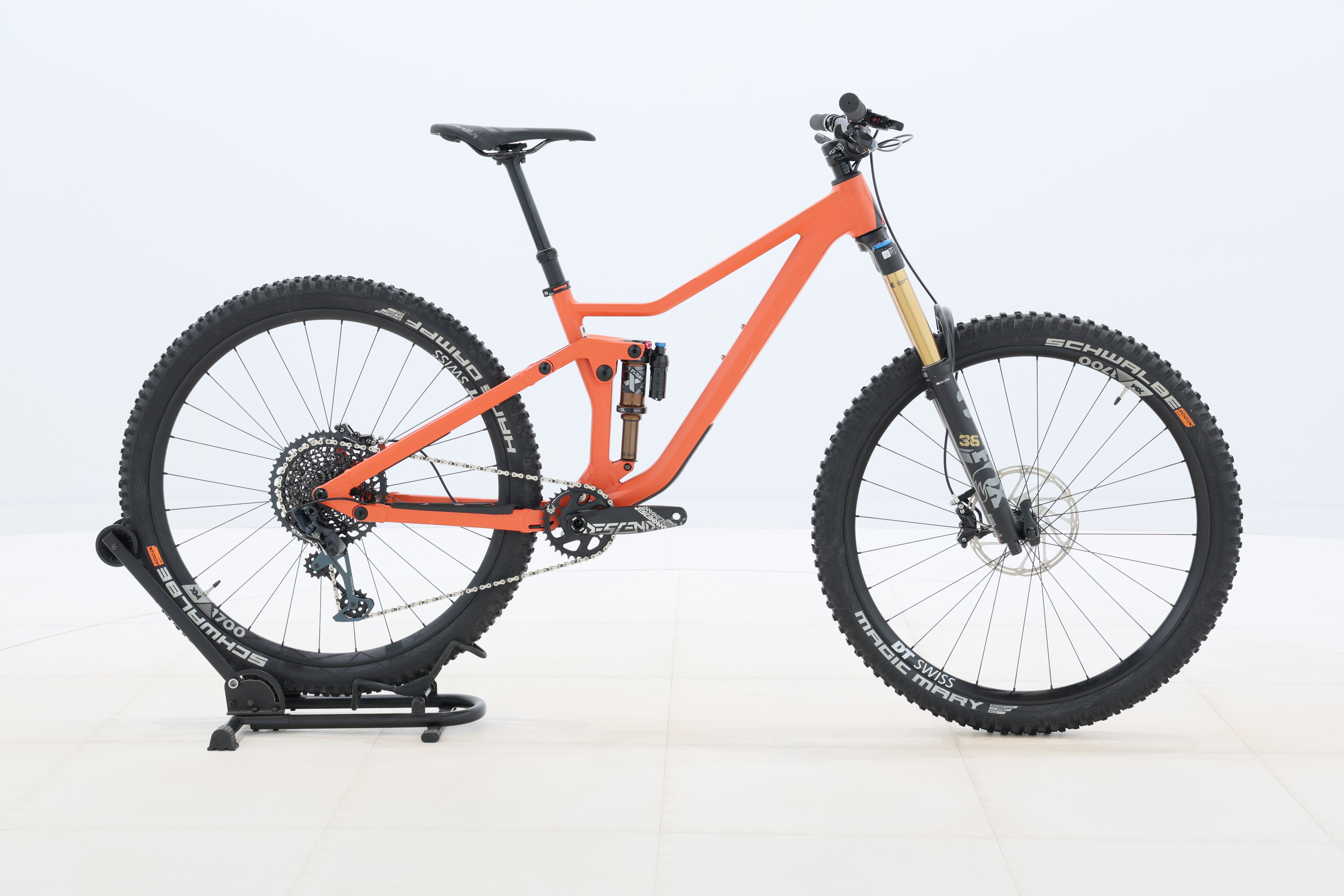 3b8bbccf-0b94-4d09-813d-9aadd935111a