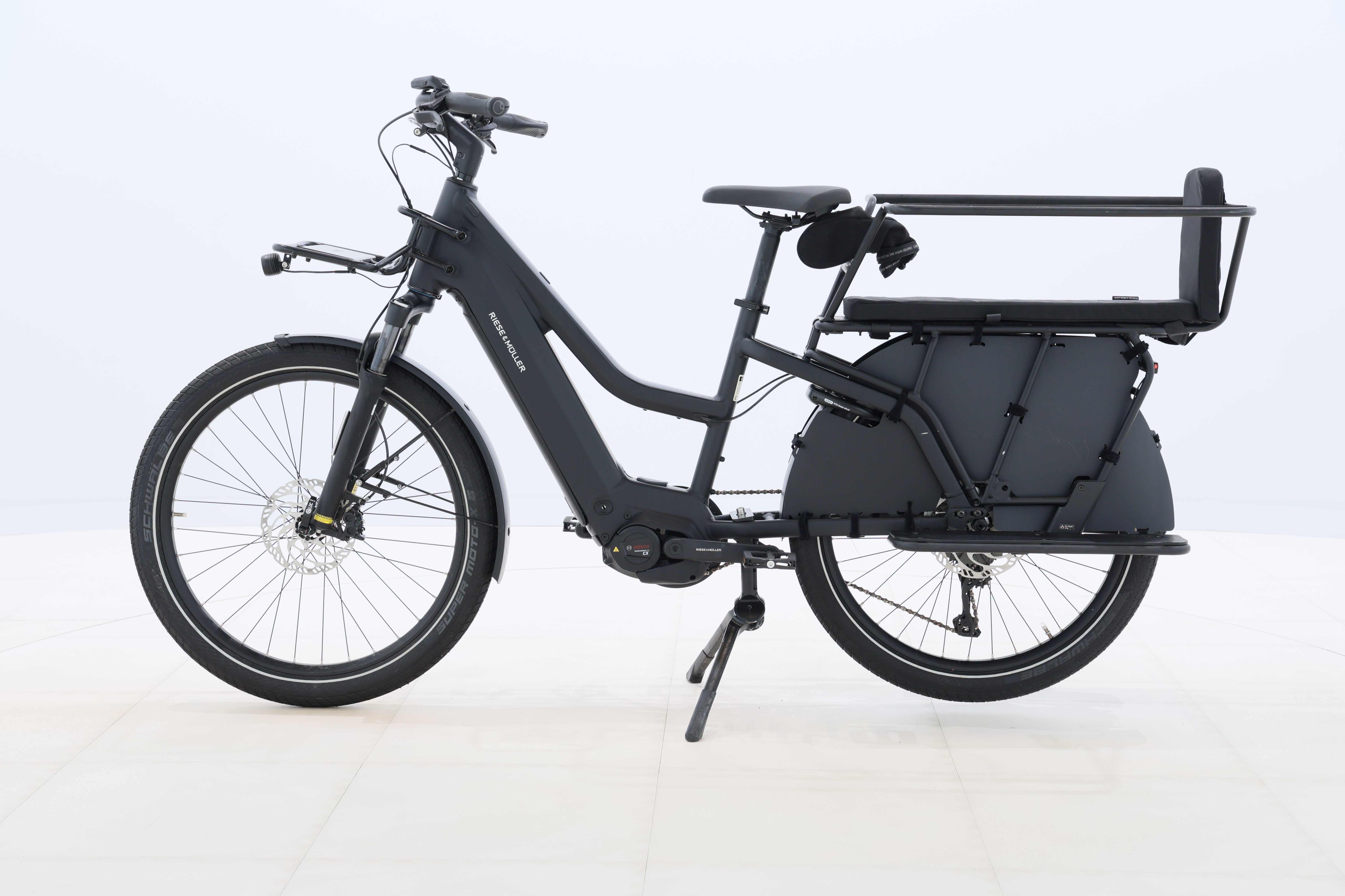 682722ad-8c37-43a6-b7b3-8b681bbb254a