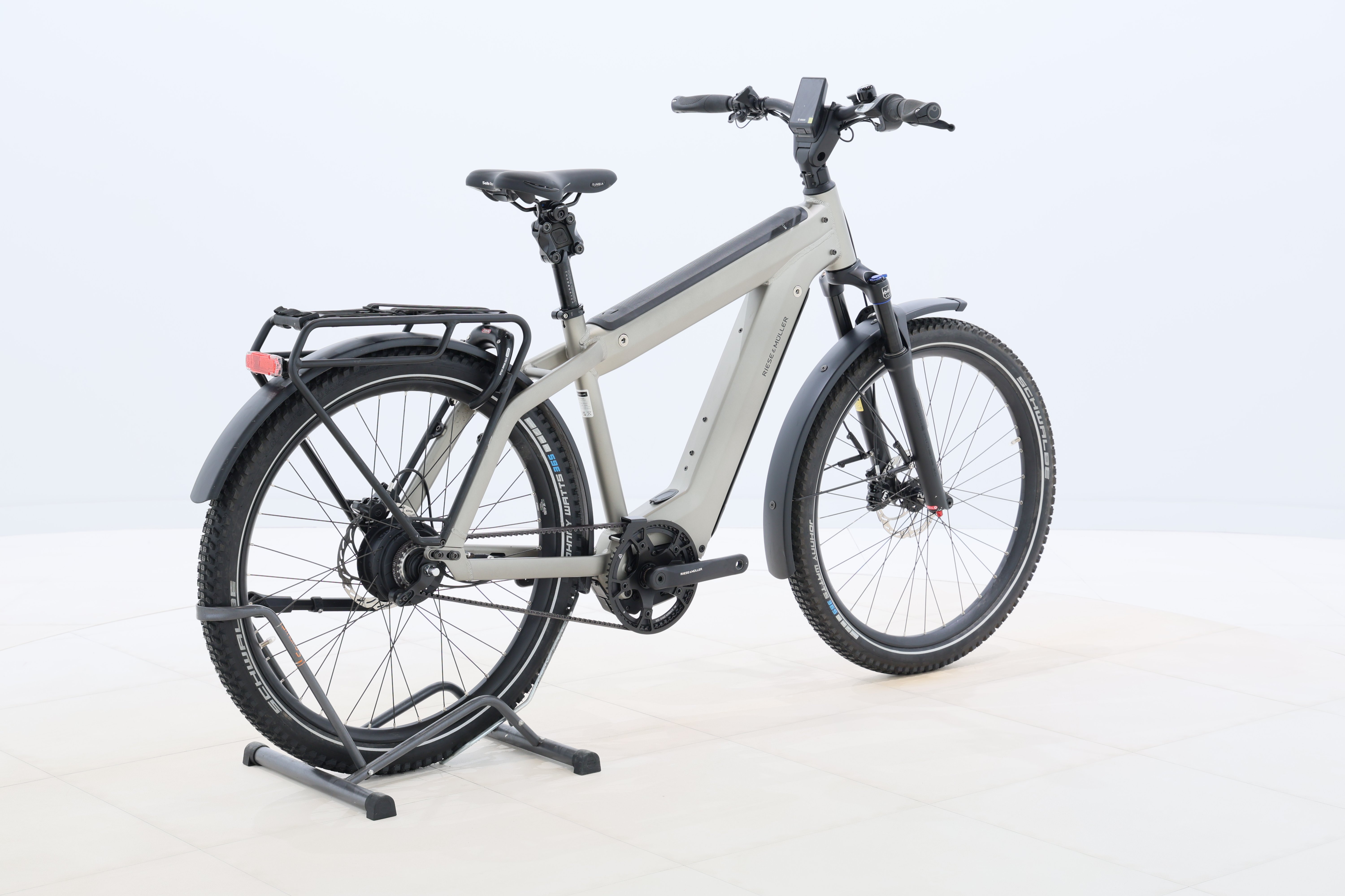 3ff05a74-e5fc-41e1-83ac-e14e66d49c6f