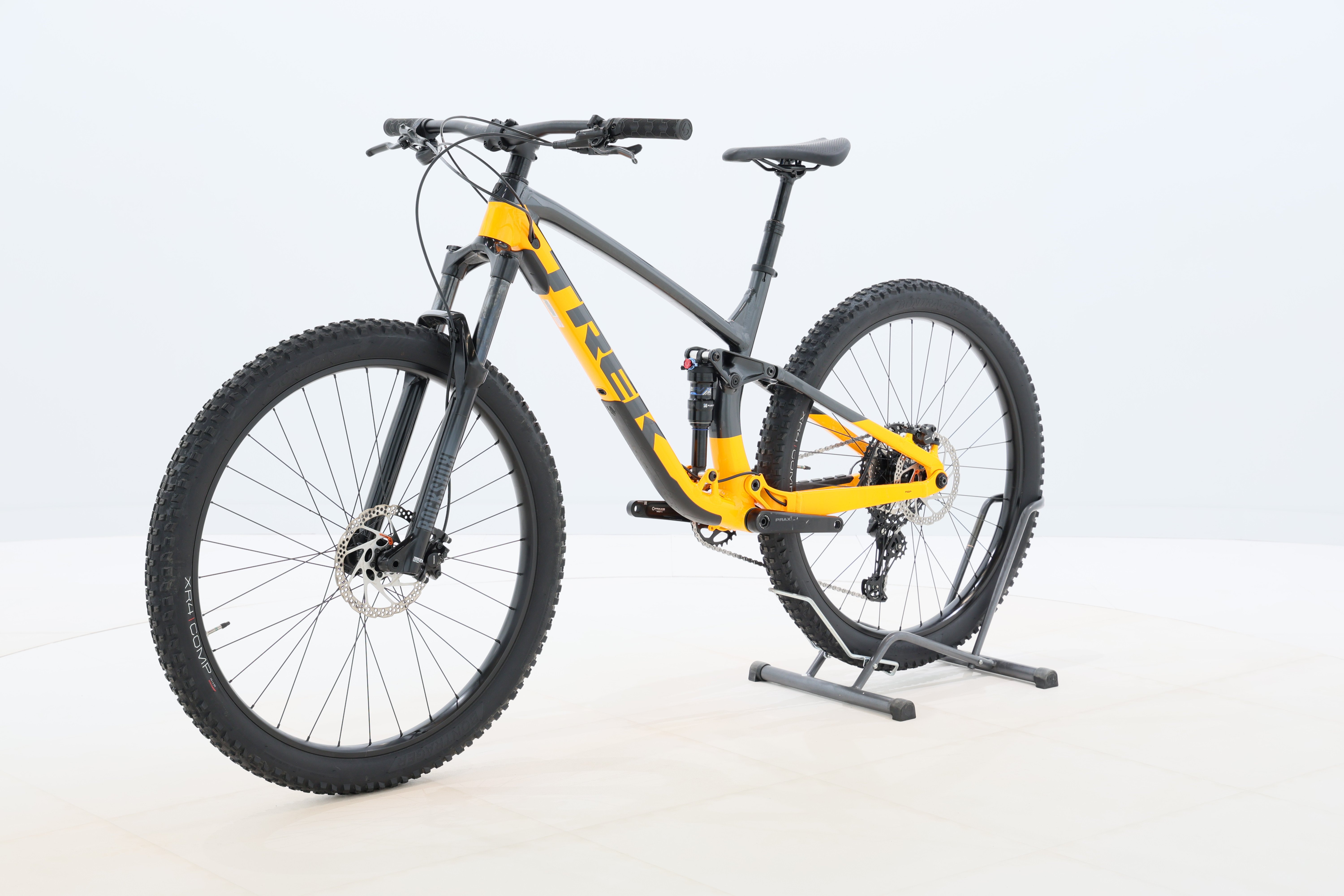 fca42100-75c4-4170-92cd-9c45ef3e71b2