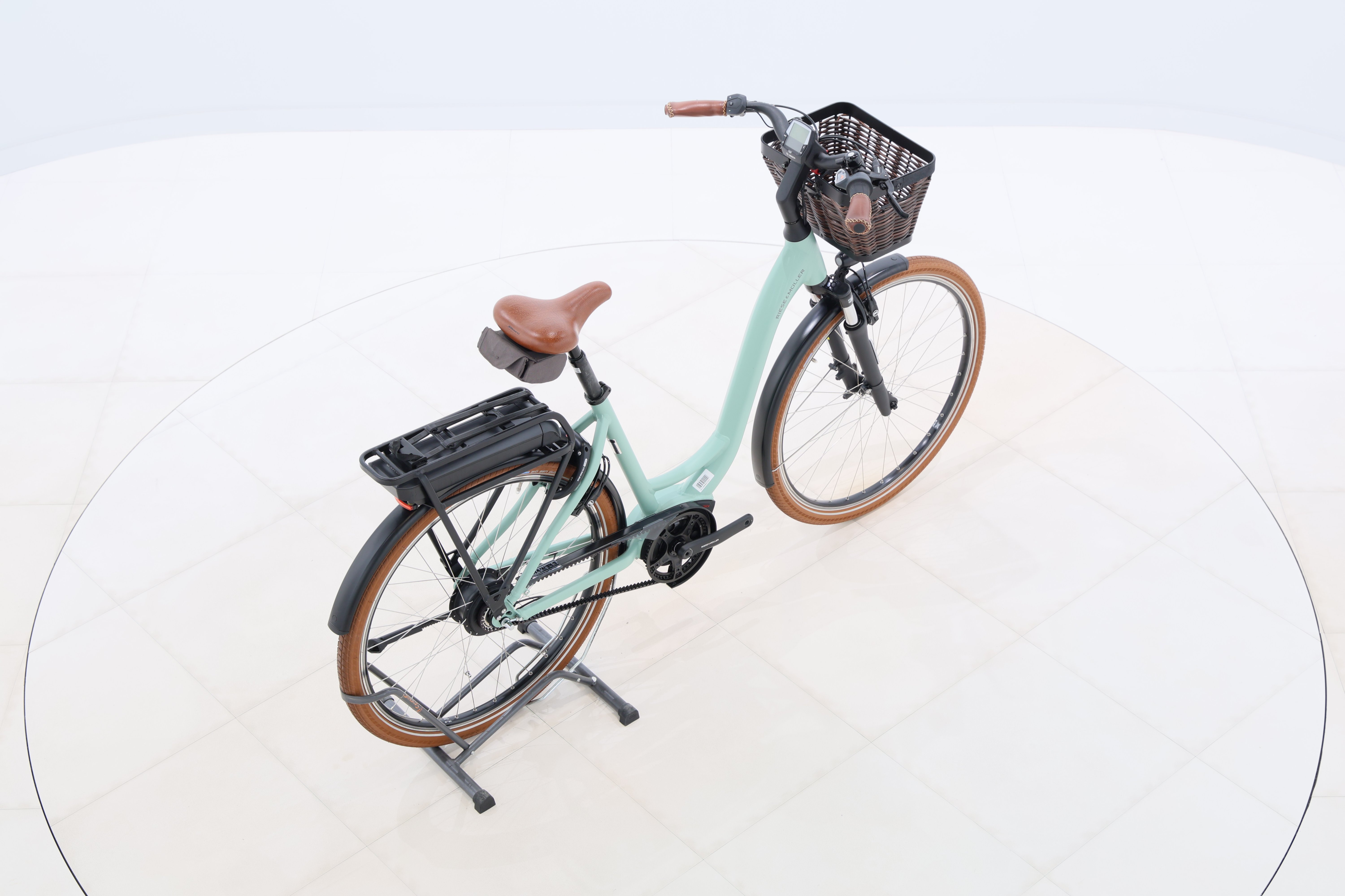 a2abddf5-223f-4440-a803-fc6112ce89e6