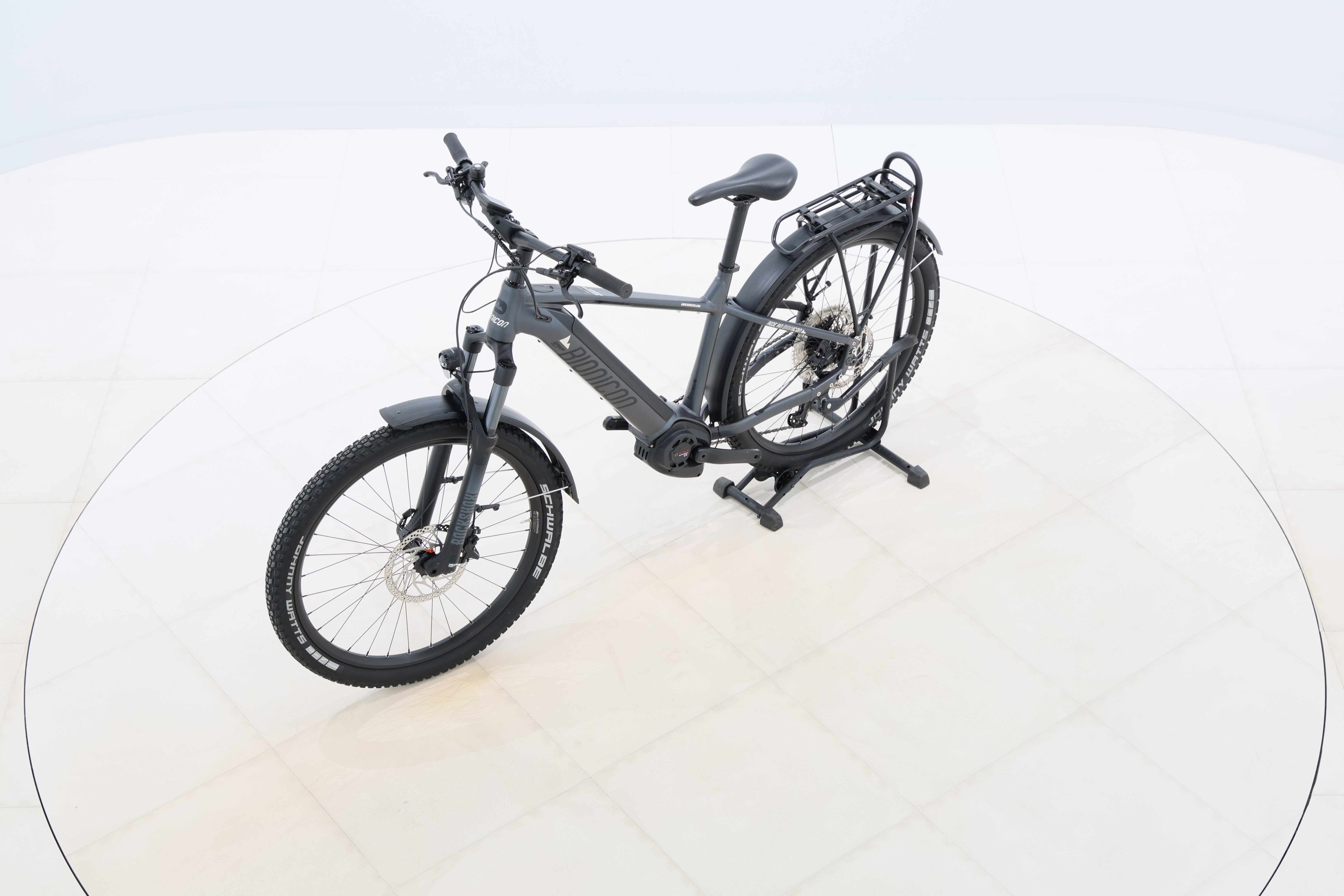 656d8114-385f-41b9-a338-6279acd438a1