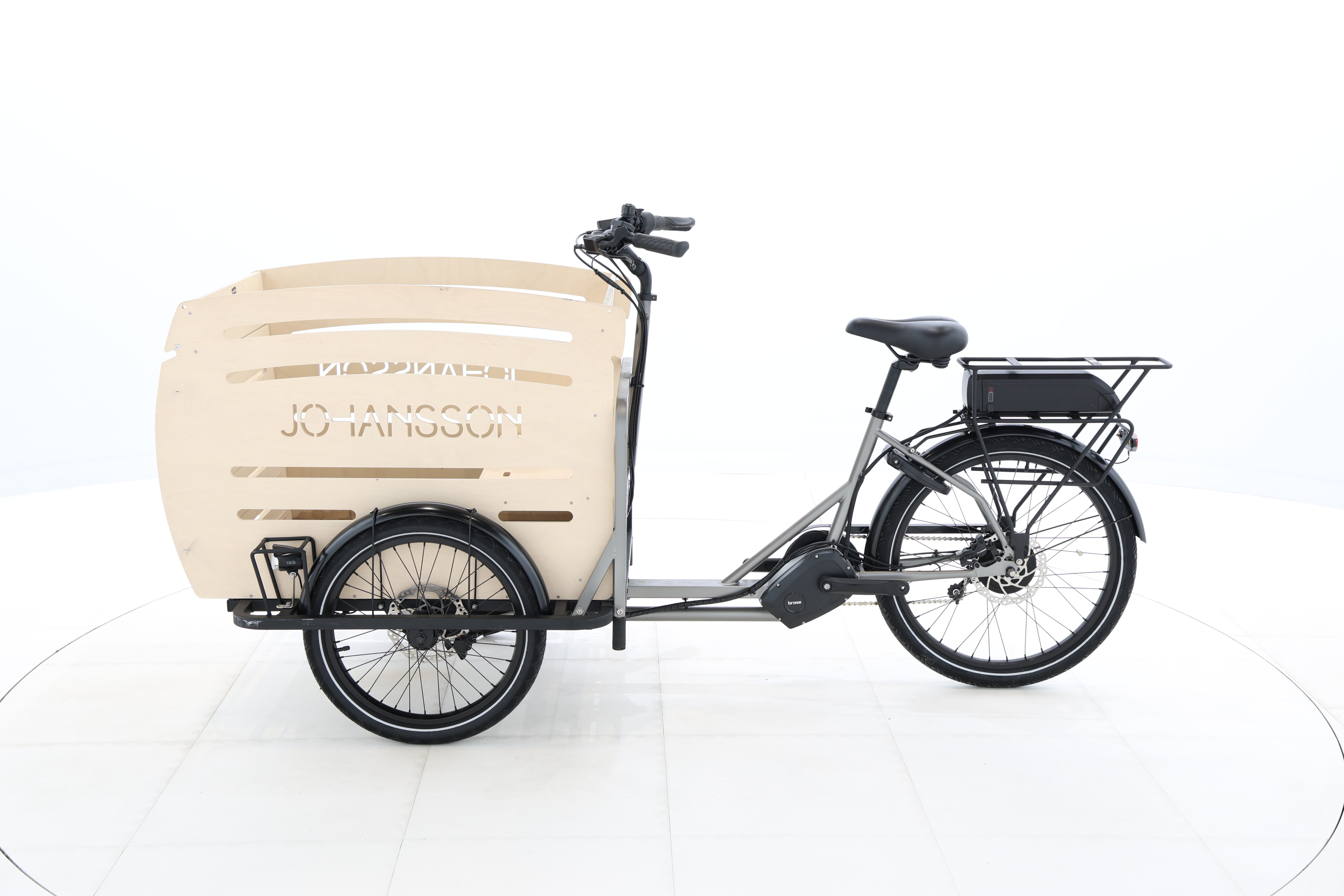 558cd037-7182-47ad-bbfb-0ecc99b87fdf