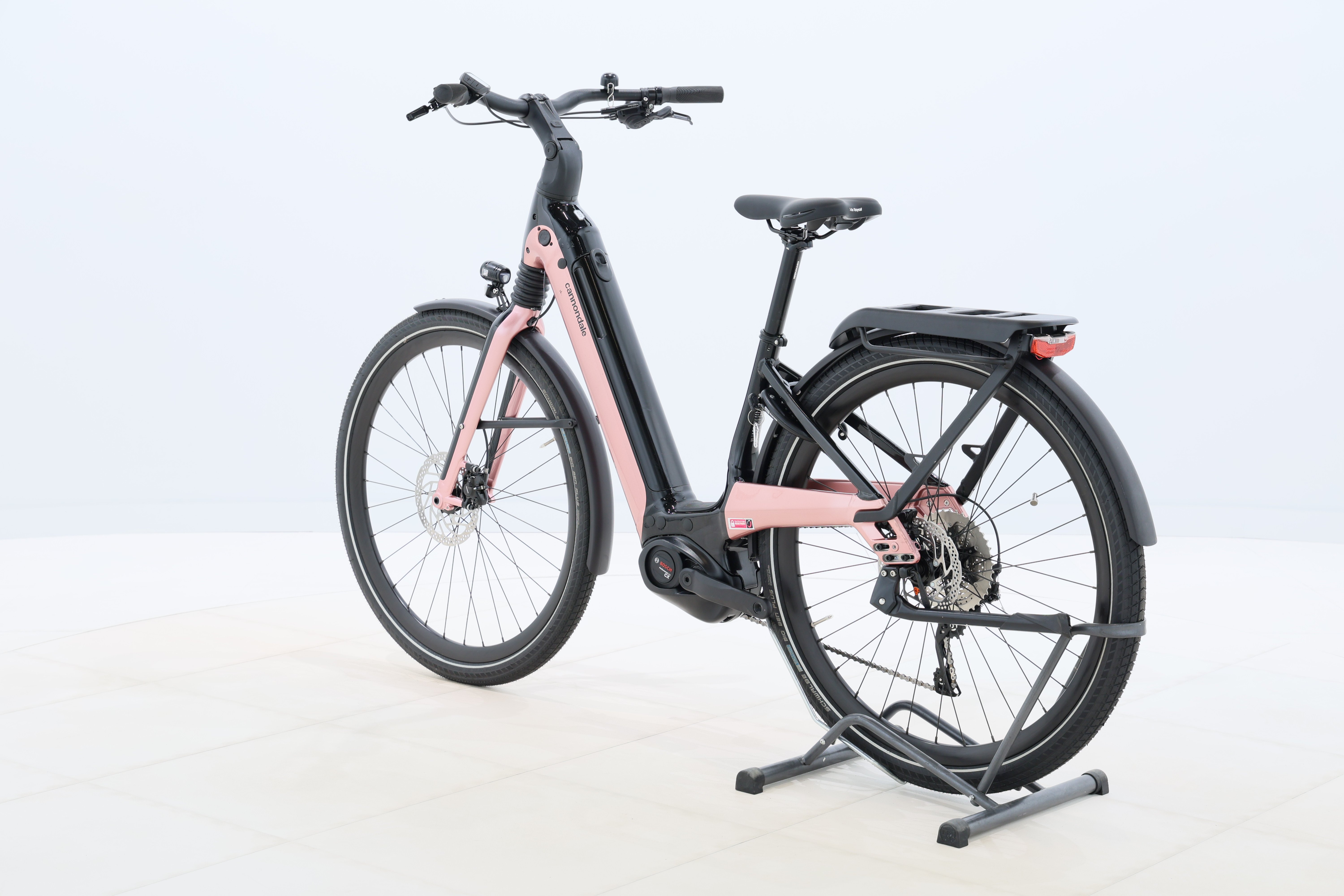 63b3c93a-2772-42dd-9aec-2b89341191af