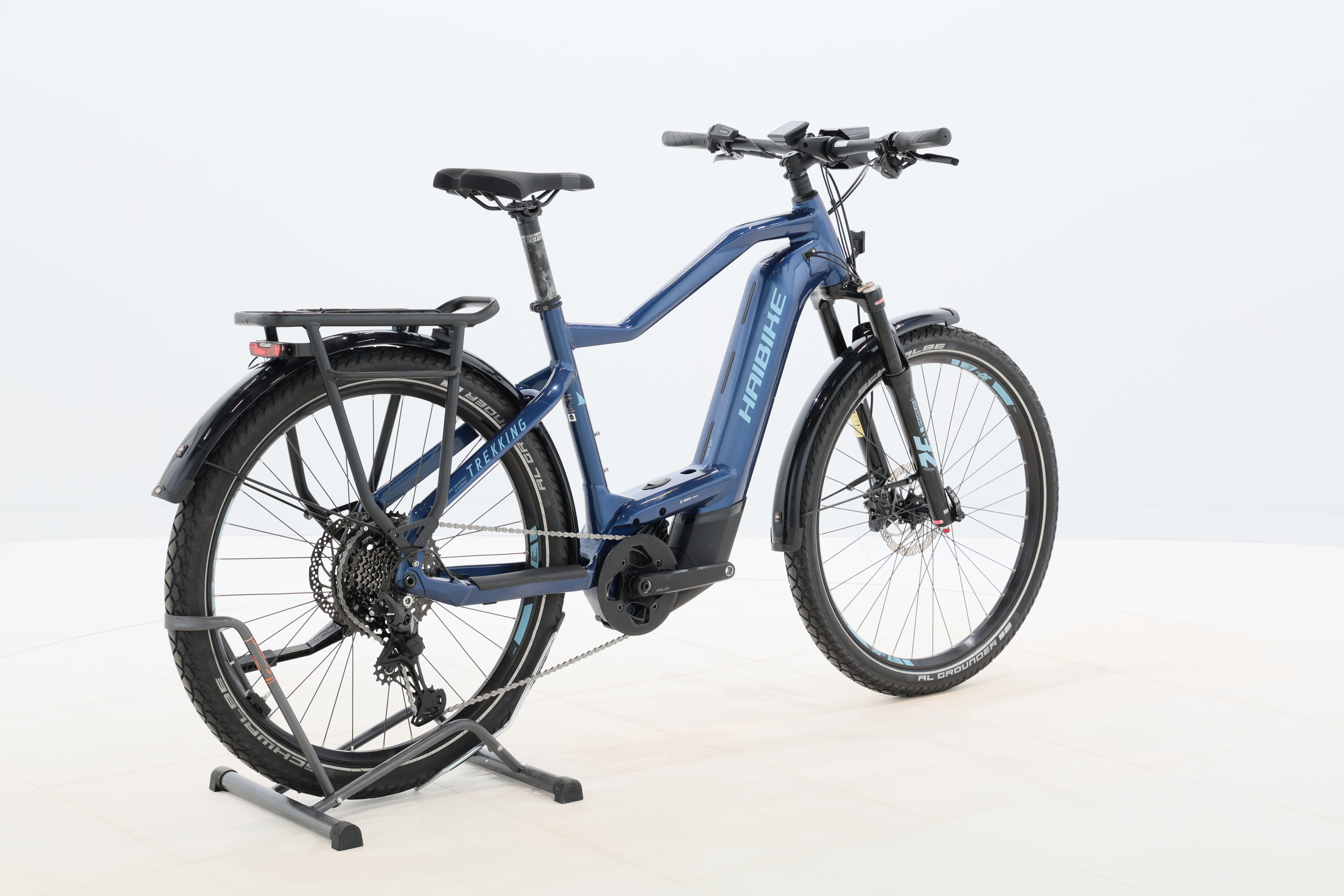 d8db1dc8-1ebb-441a-b18c-715115460e04