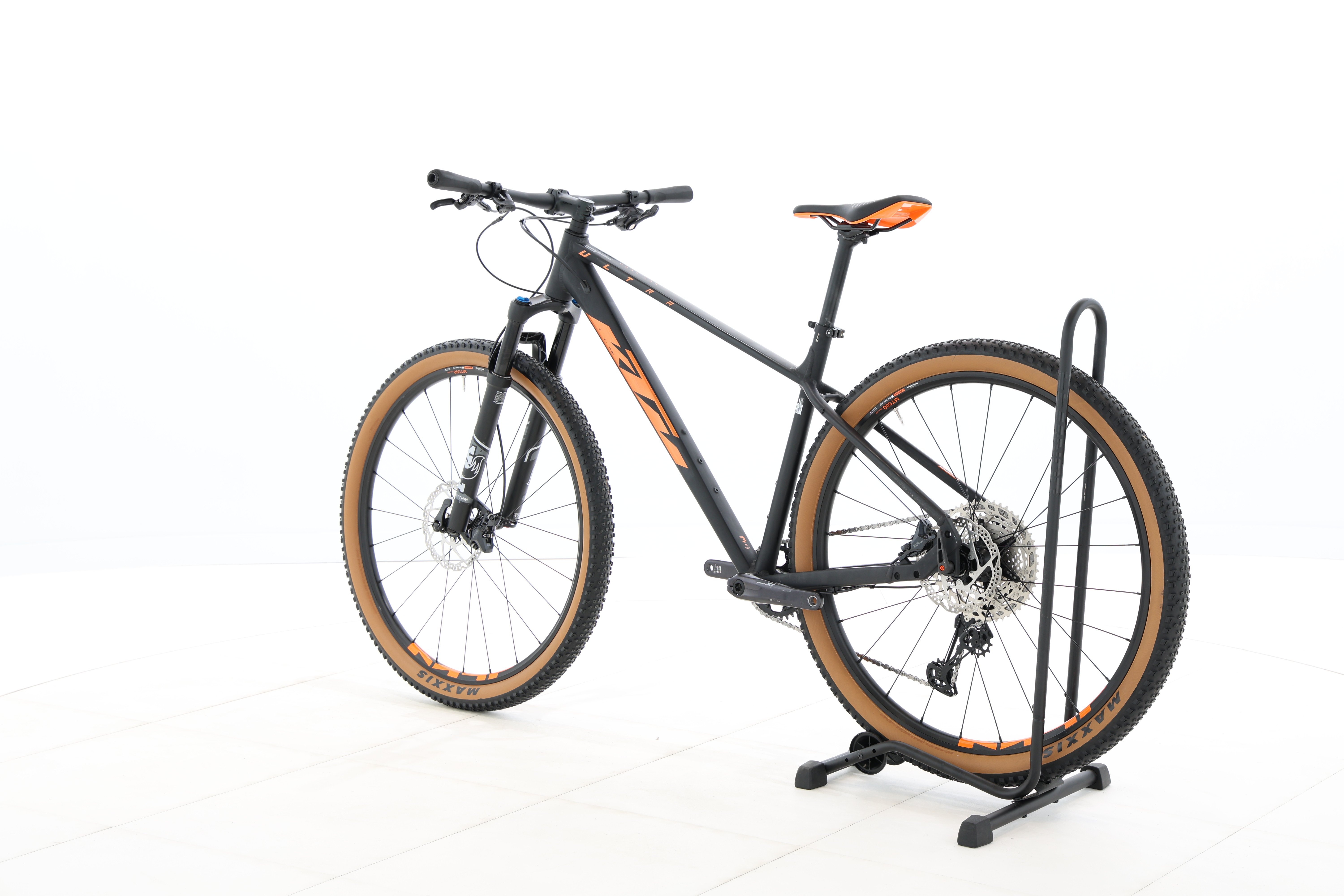 571f7beb-37a9-4050-b312-a42be4f008ff