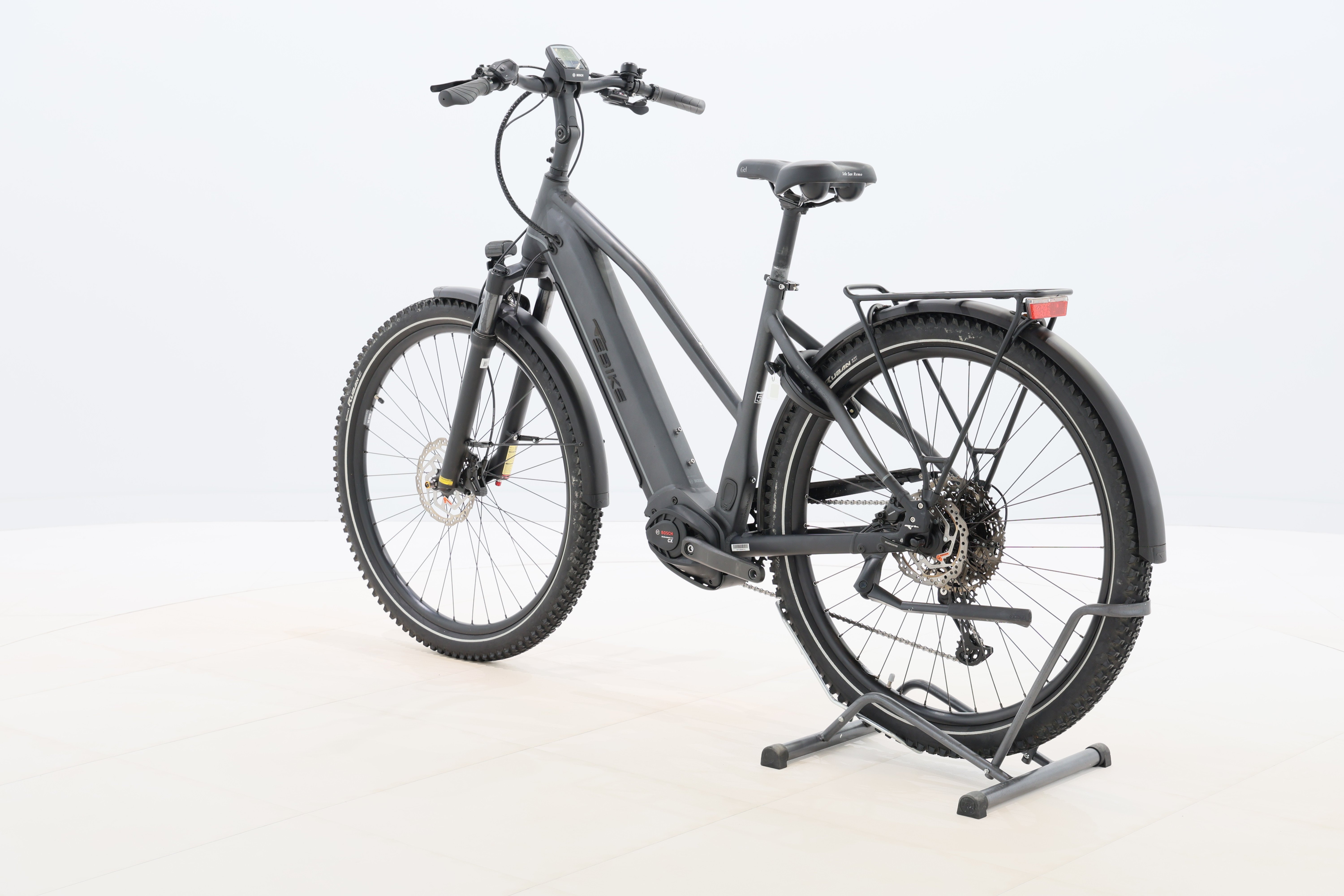 215c693b-ba57-49d1-820d-c639fb8b3c8e