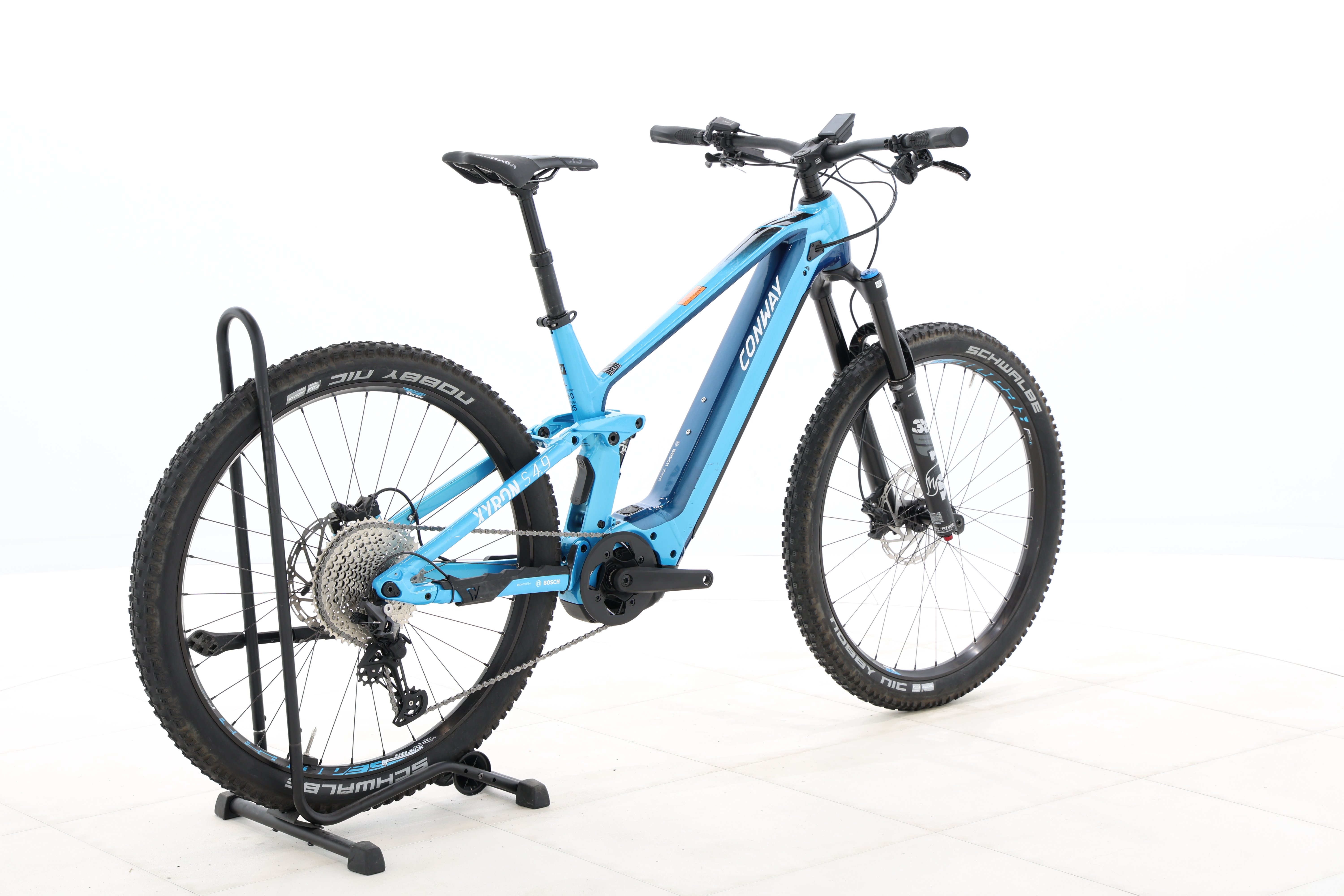 e8f25e94-1128-43b5-bda2-5505daab15cb