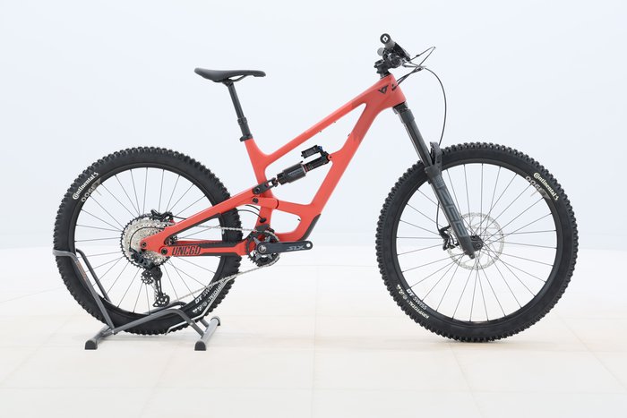 Yt CAPRA MX HM CORE 2 2025
