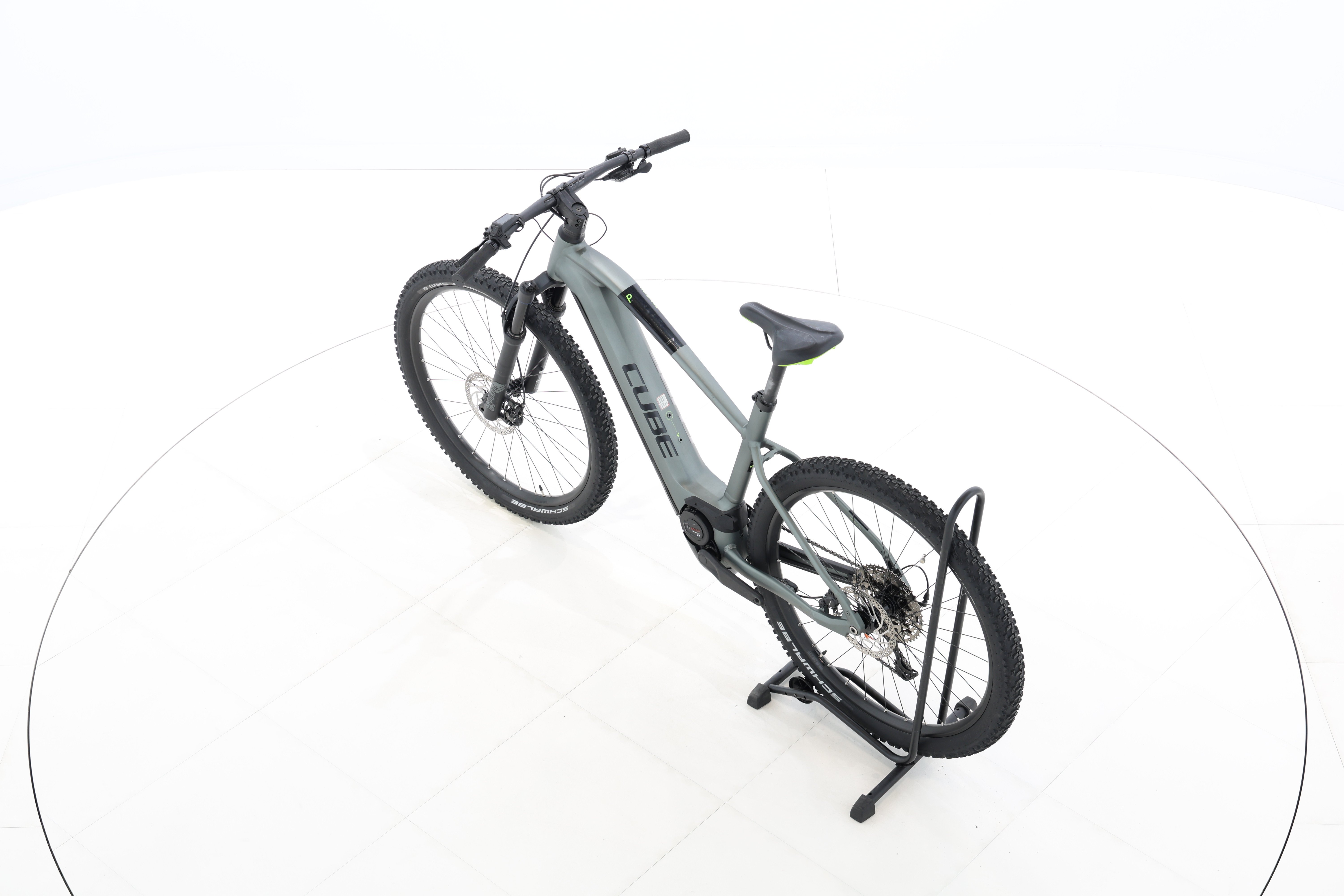 612c815e-9b8d-488e-94f7-f511e3a98bc7