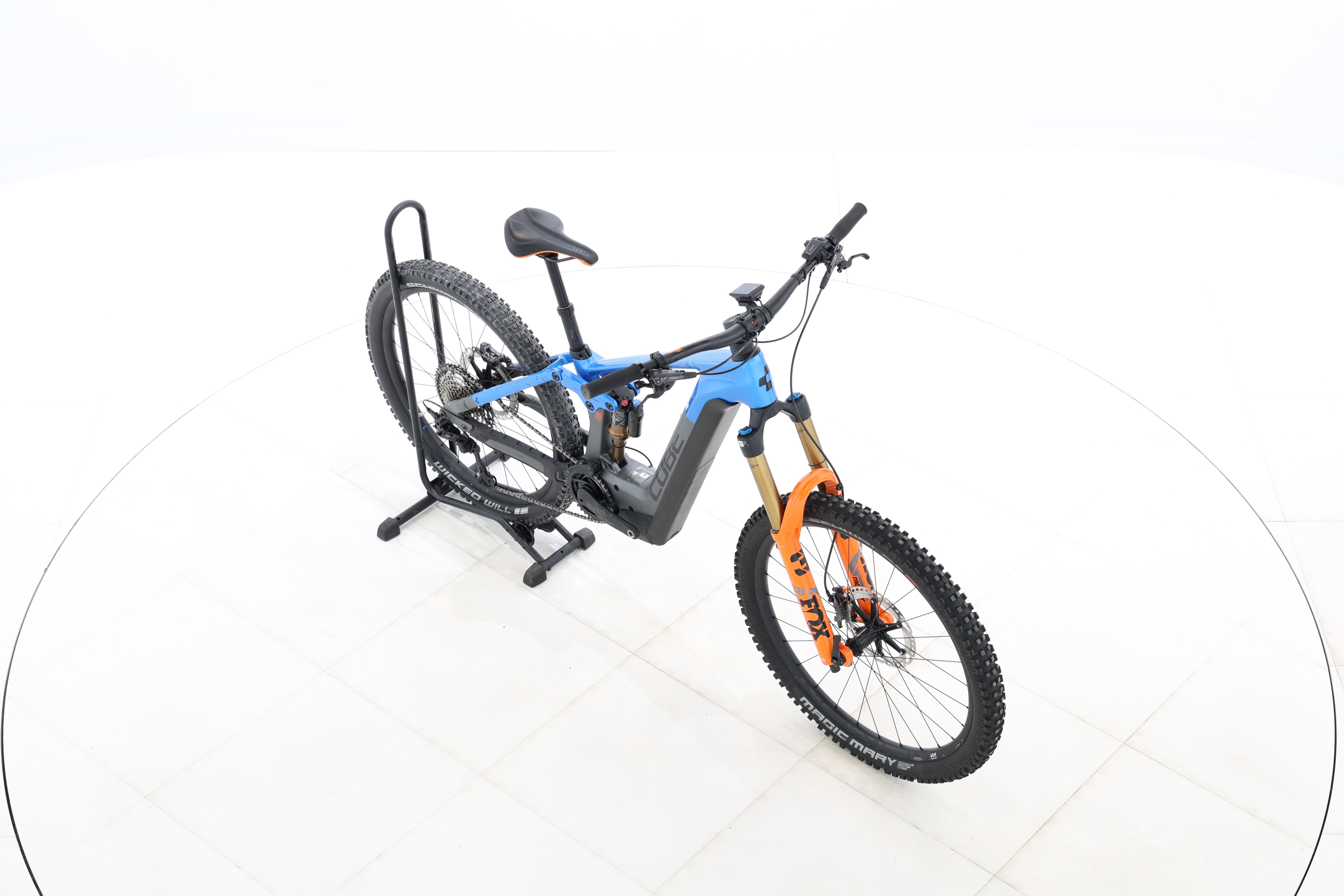 6863f2bb-73d8-4d29-9860-3f5911595d4a