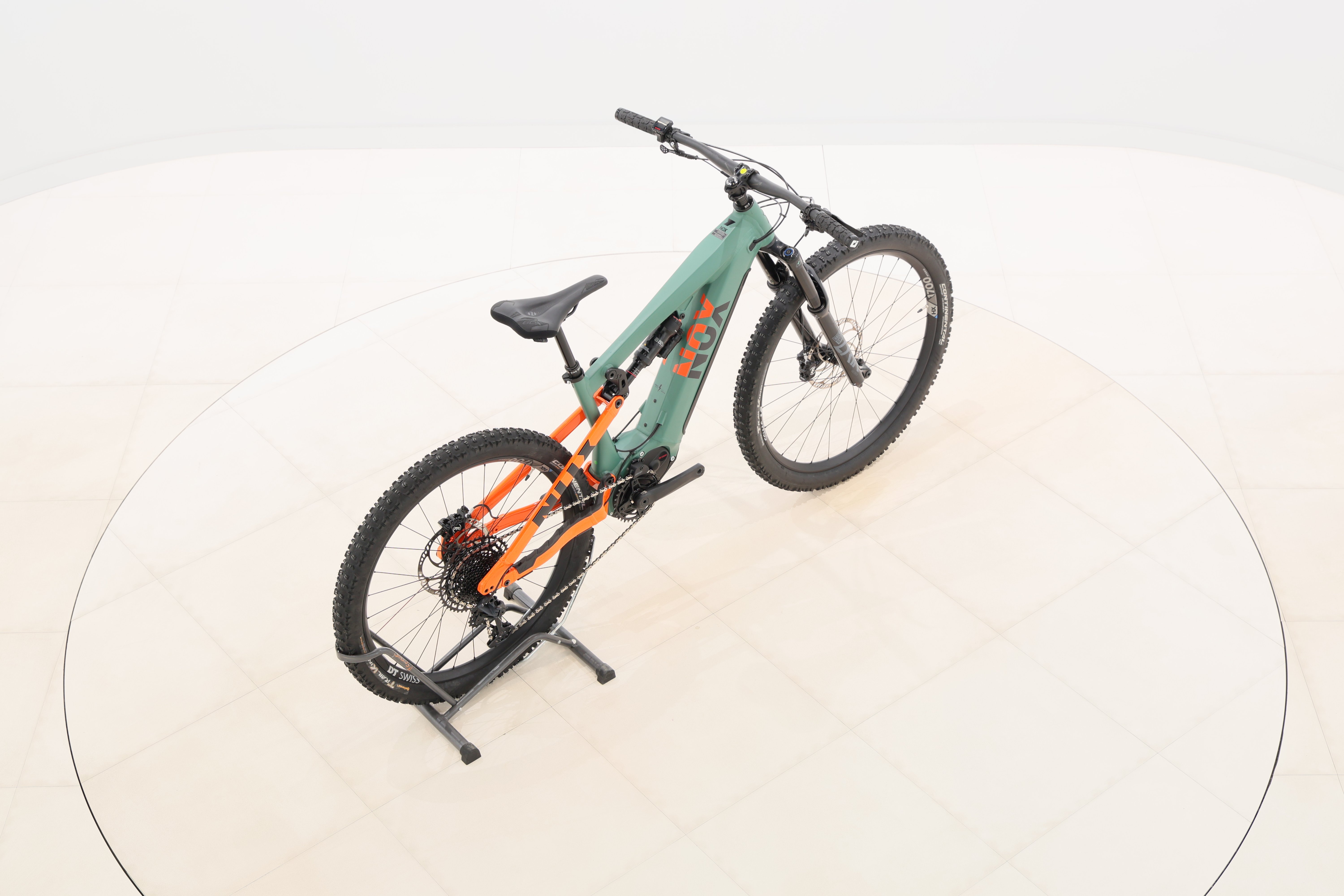 2155ad0c-0d93-4b96-891d-d84b7539d59d