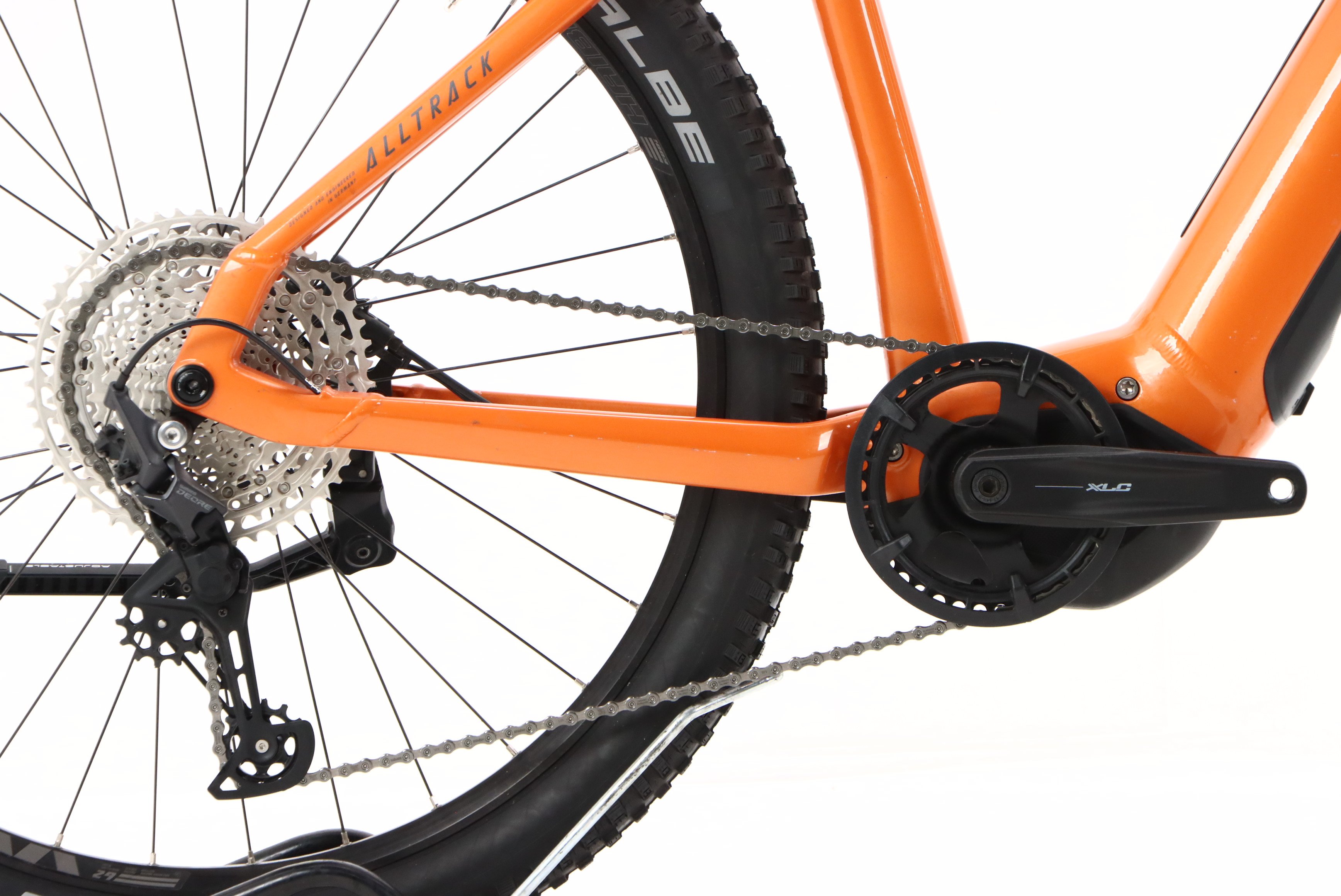 e688356b-89d8-433d-8bc6-89eb3898681b