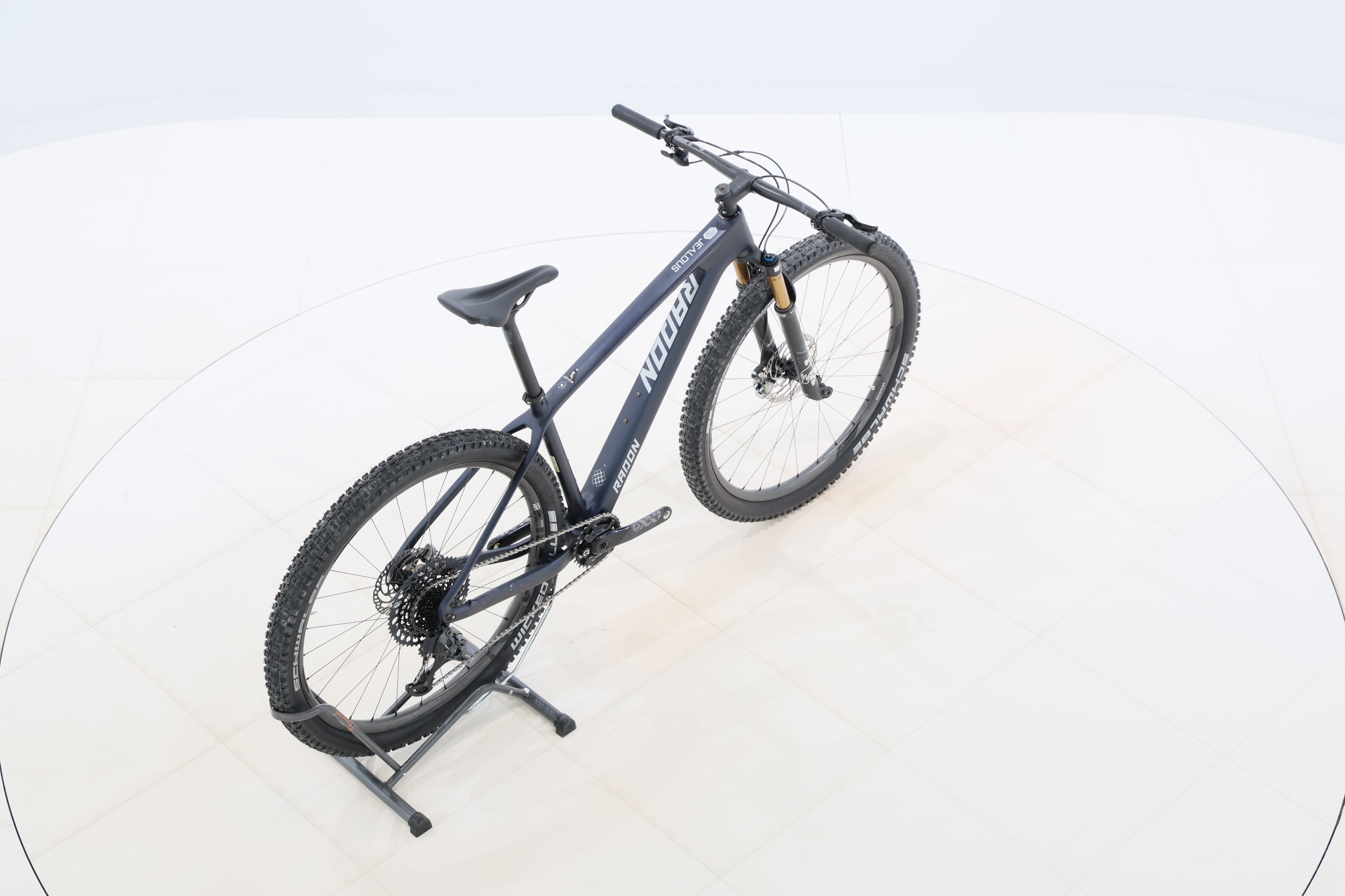 da5fb605-fe5c-4c55-8cc9-e9121347fc9f