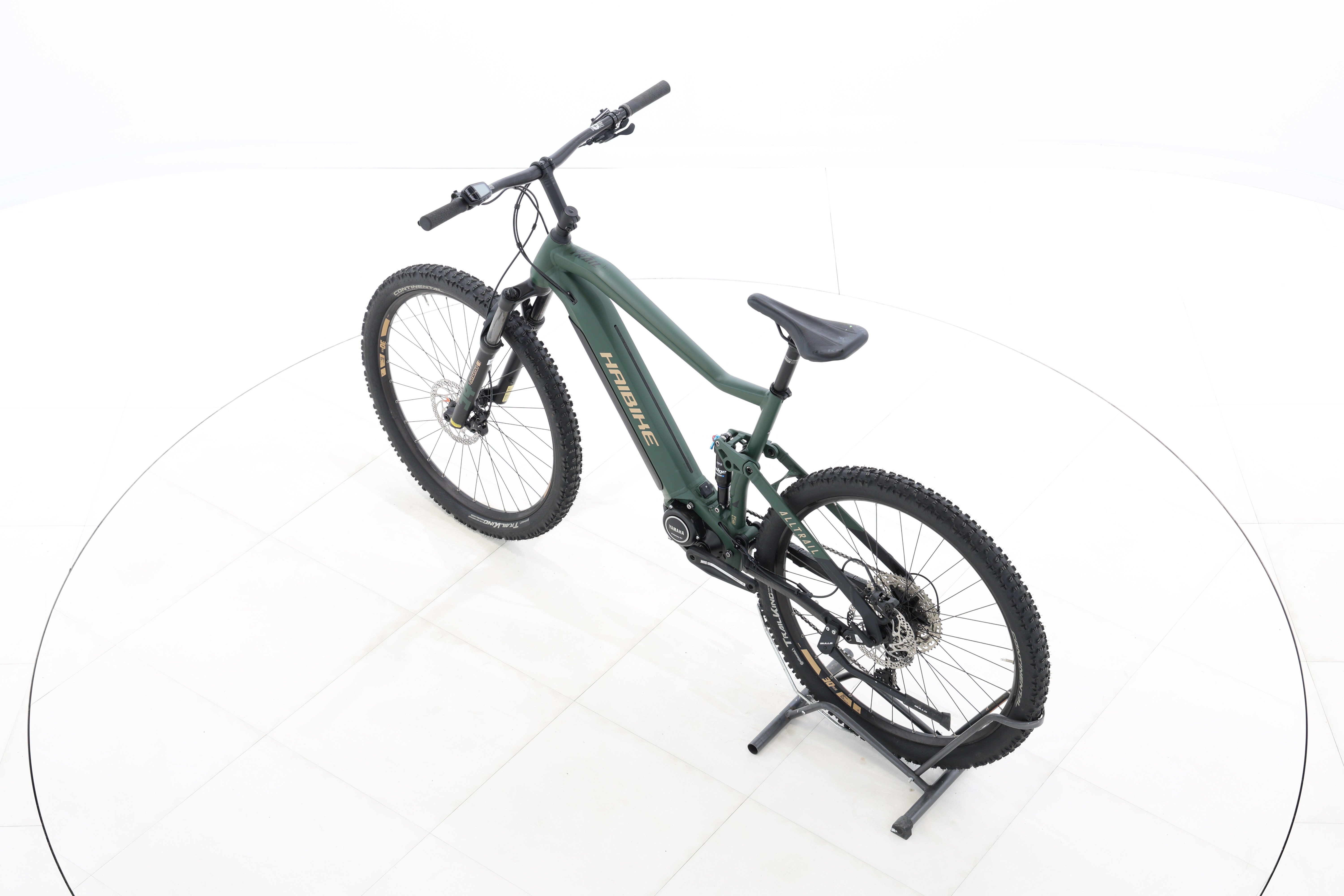 3a8a313c-3c68-4c5c-9374-8de349dc03e1