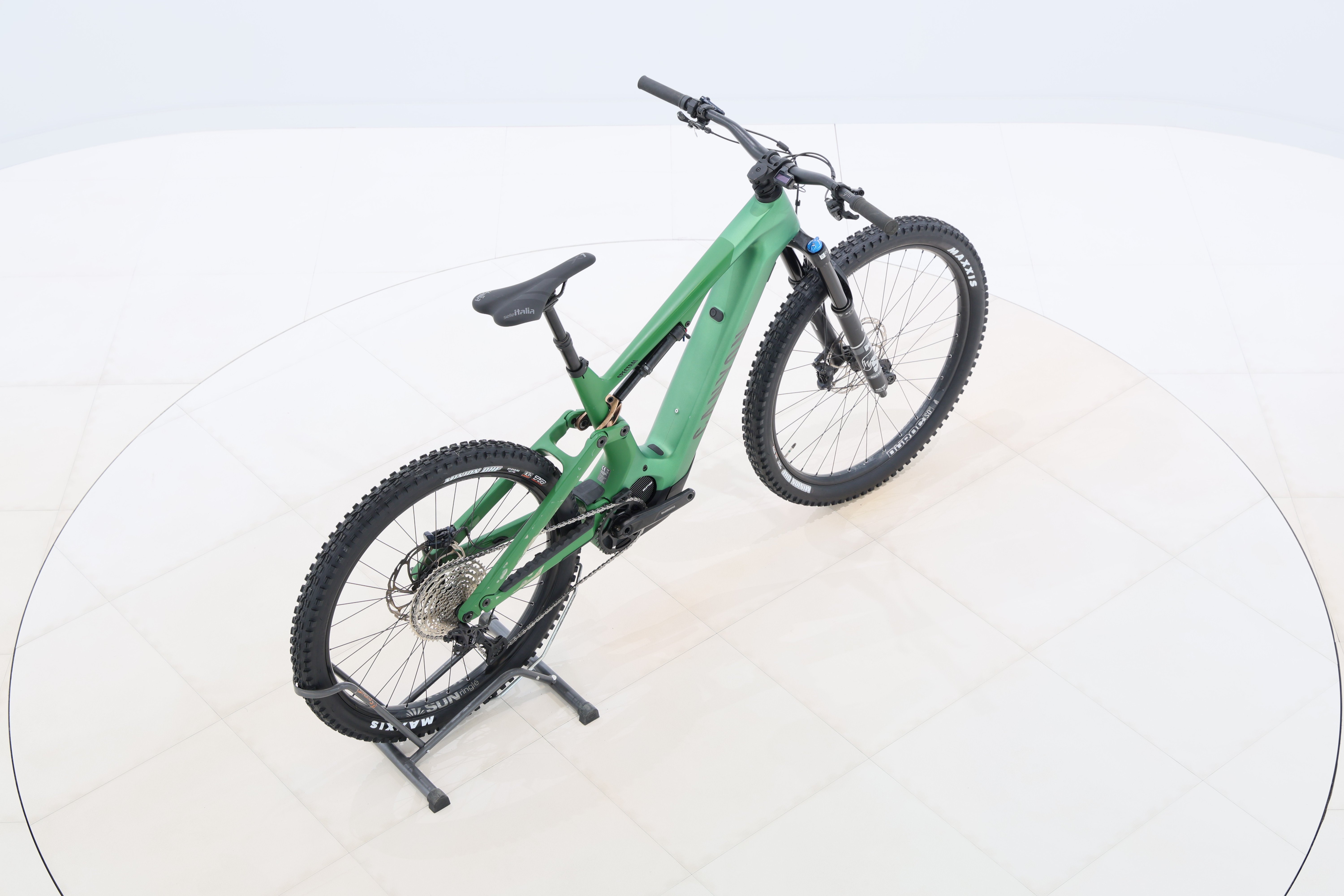 bd79935b-587c-4288-9ab8-6b6e0bfa6e54