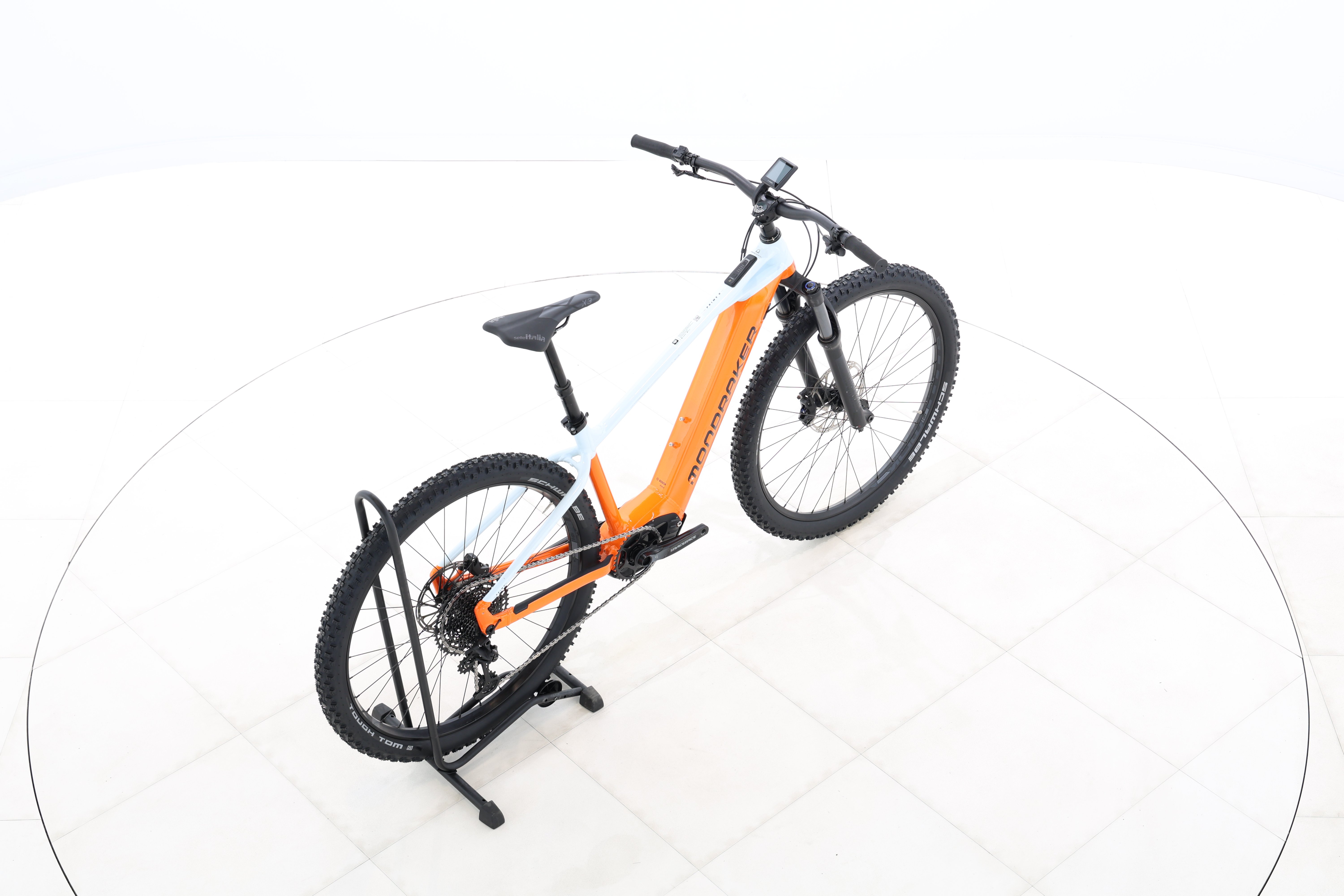 ad0b52d8-43a4-4ddb-af5f-9493daa648df